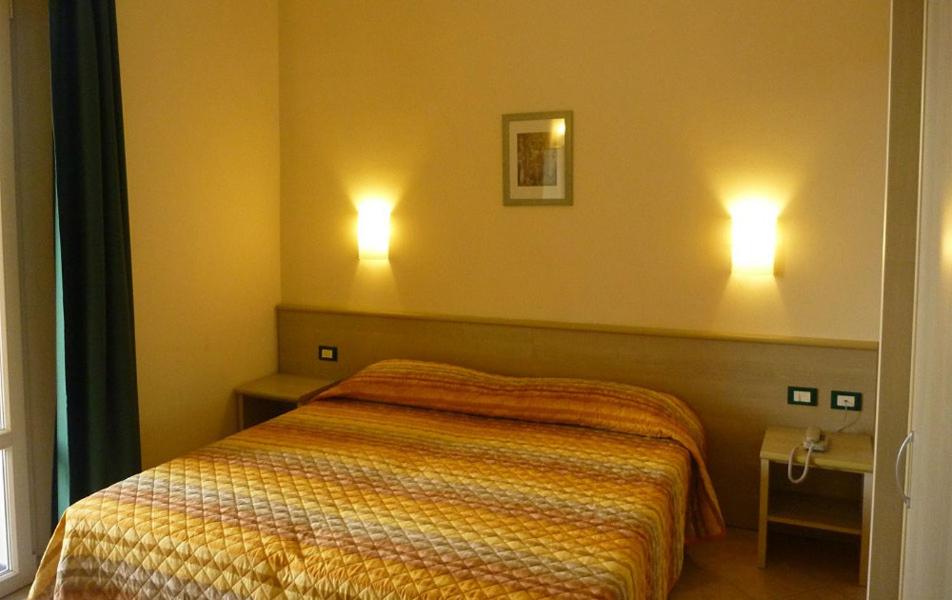 One-Bedroom Apartment (4 Adults) photo 1