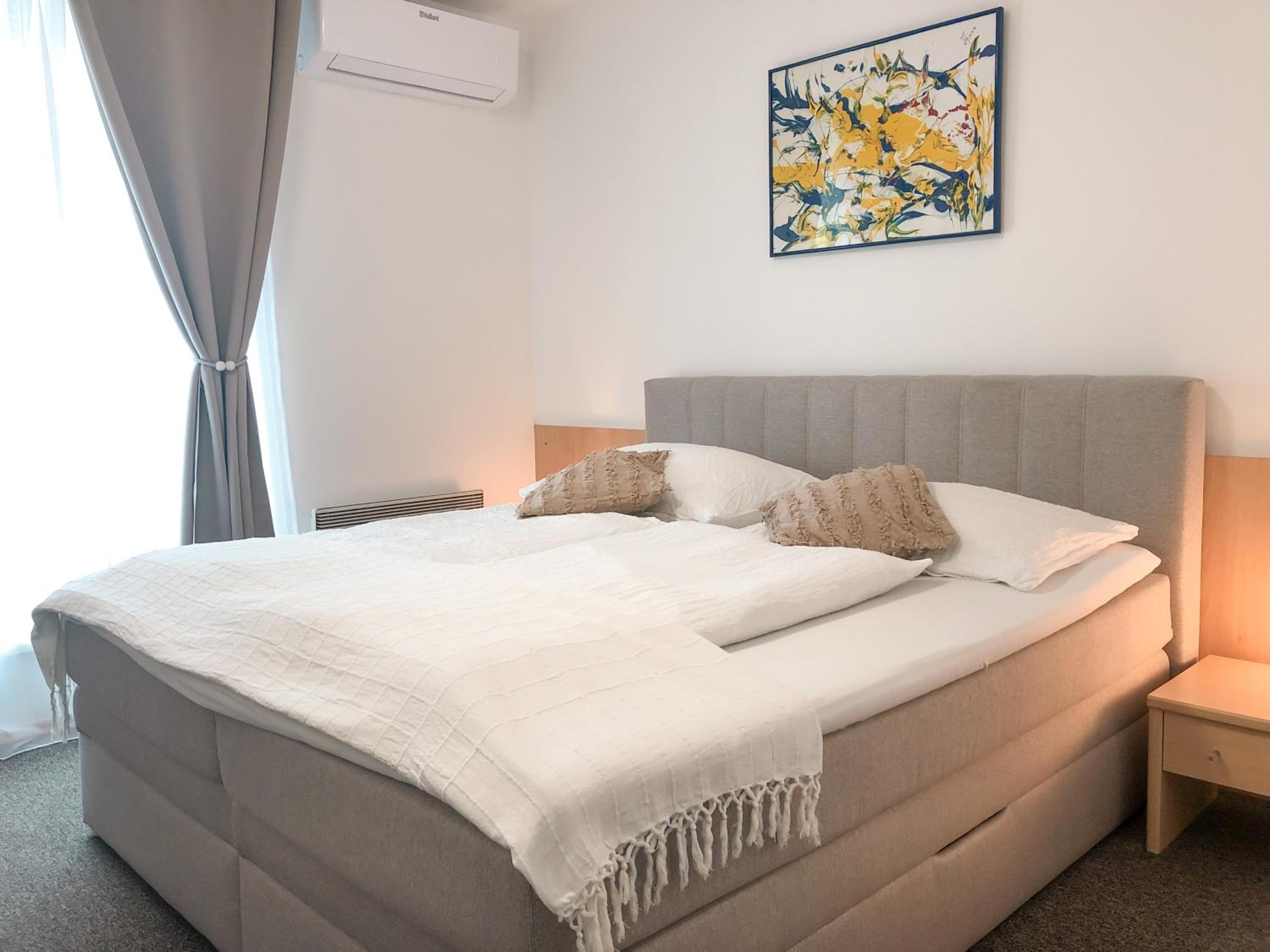 Double Room With Private Bathroom photo 1