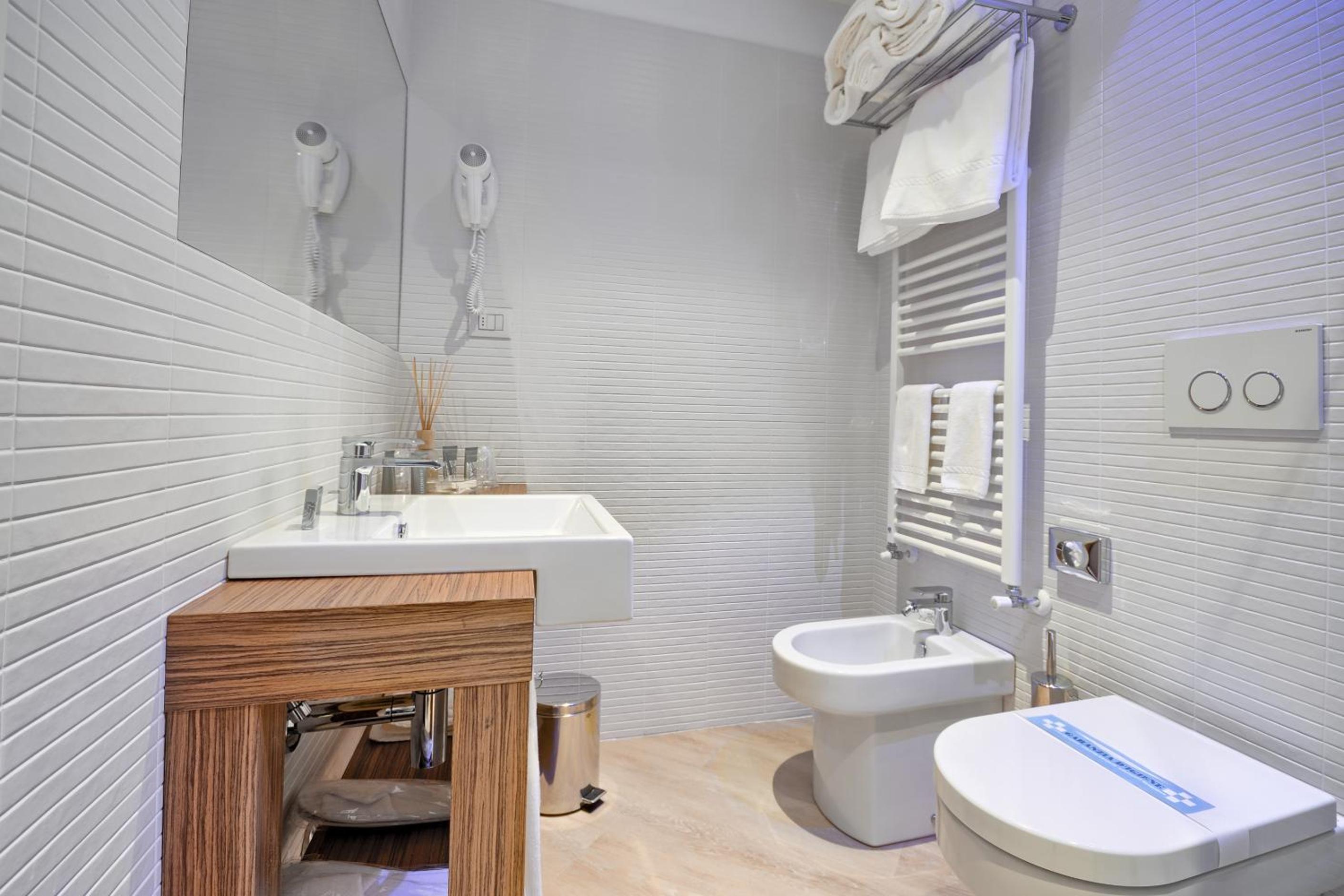 Deluxe Double or Twin Room - Photo 86