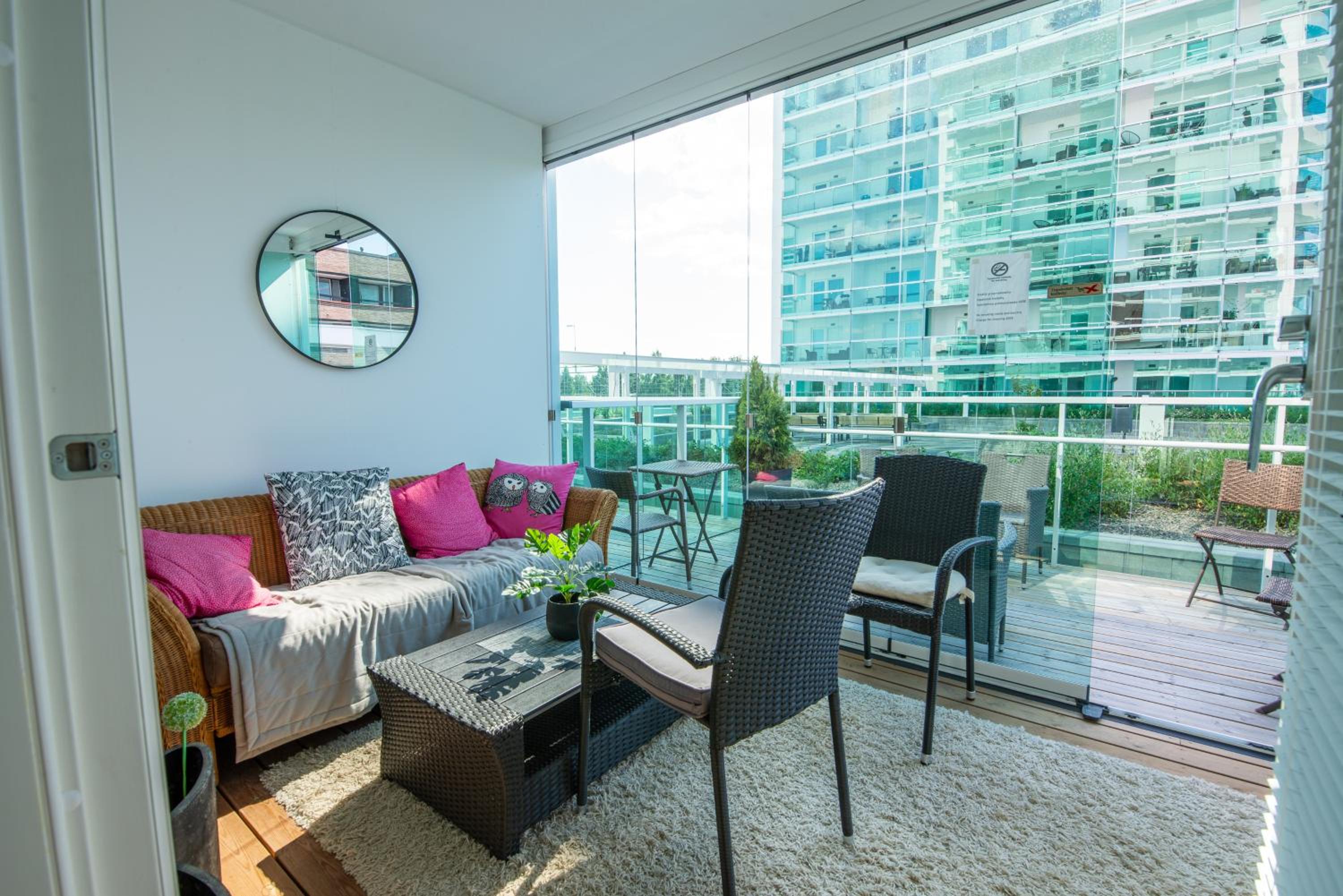 One-Bedroom Apartment - Photo 22