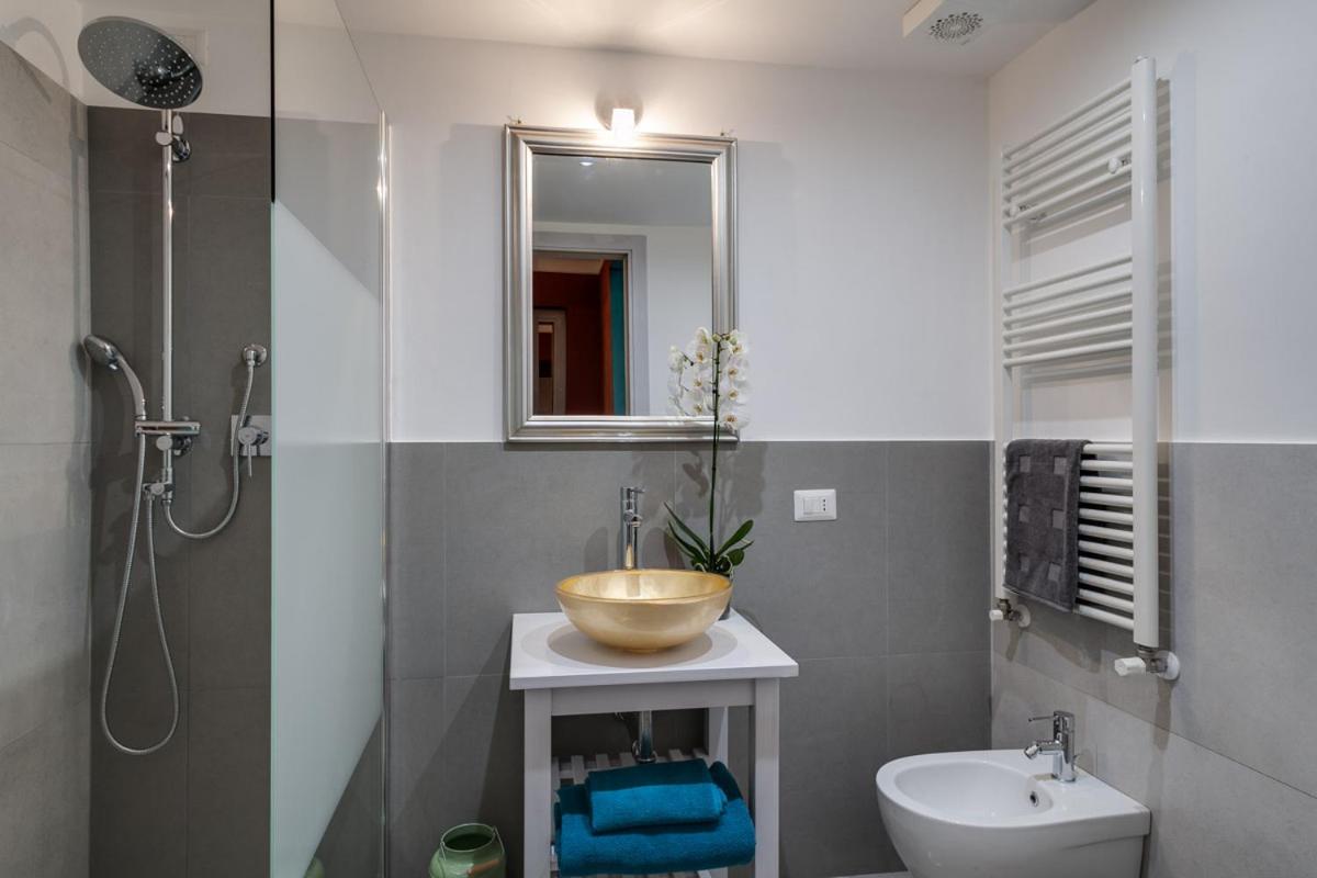 Deluxe Double Room with Extra Bed photo 2