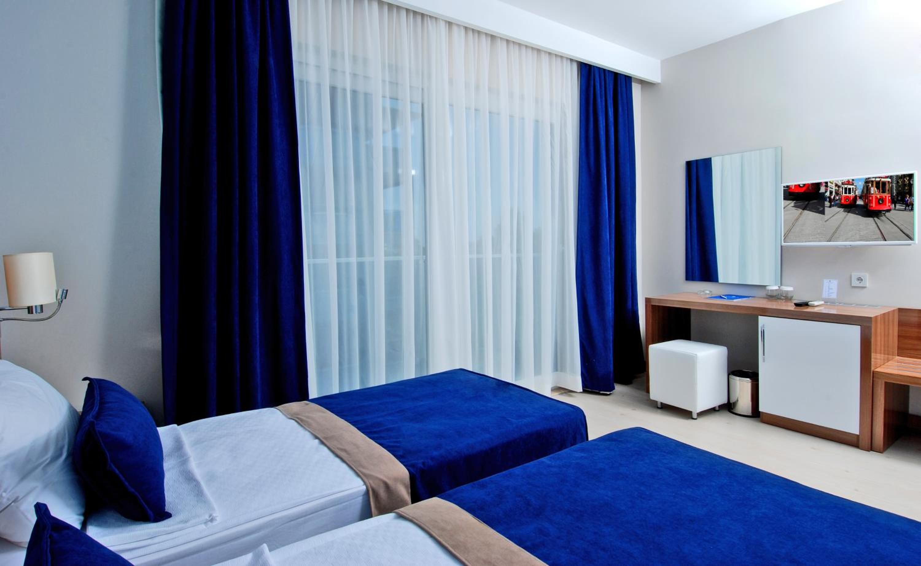 Economy Twin Room