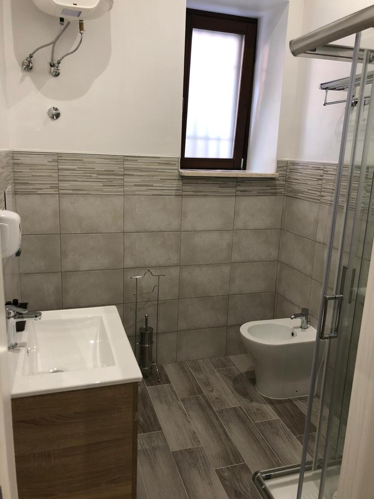 Triple Room with Private Bathroom photo 2