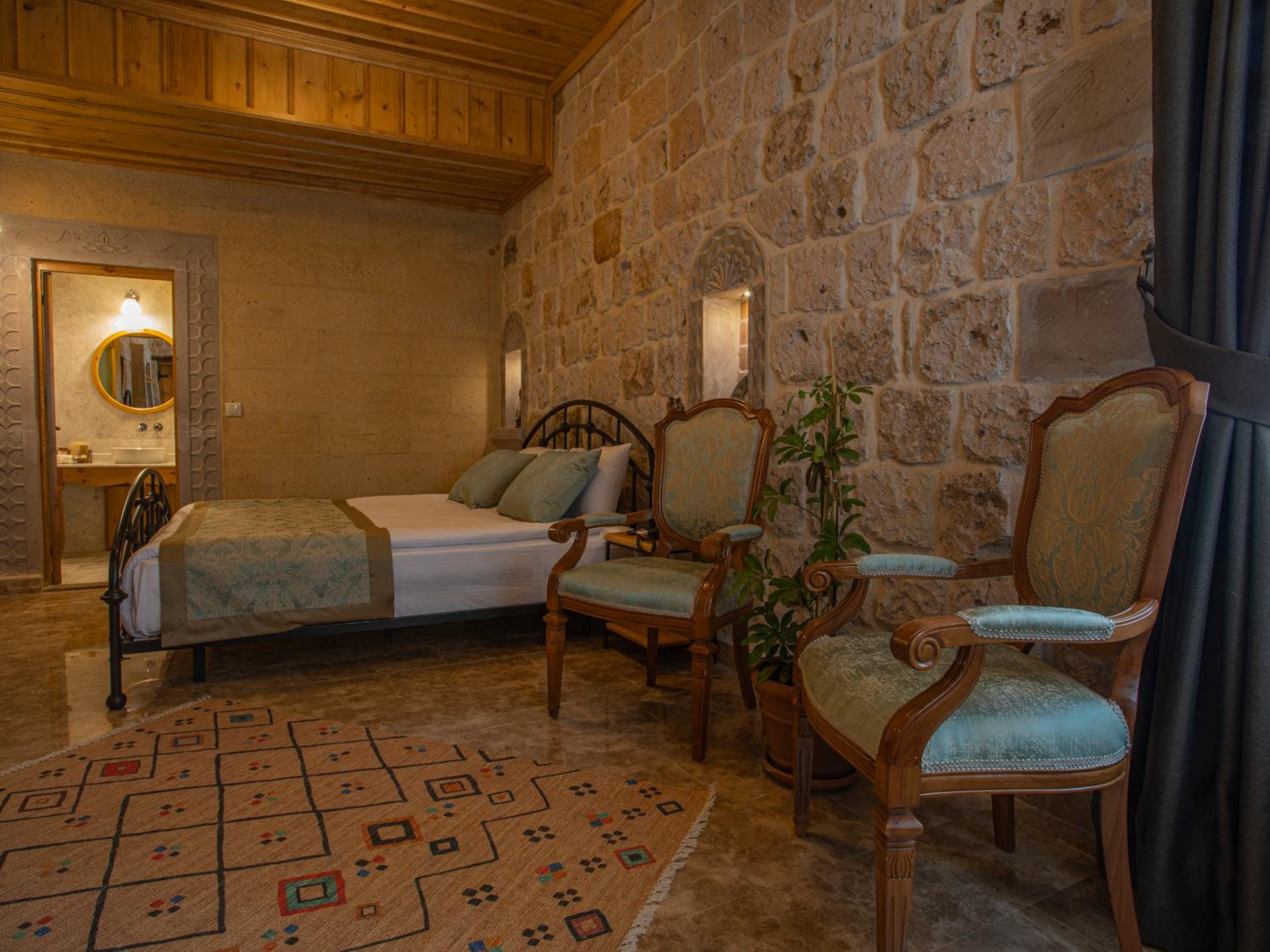 Stone Standard Double Room - Photo 12