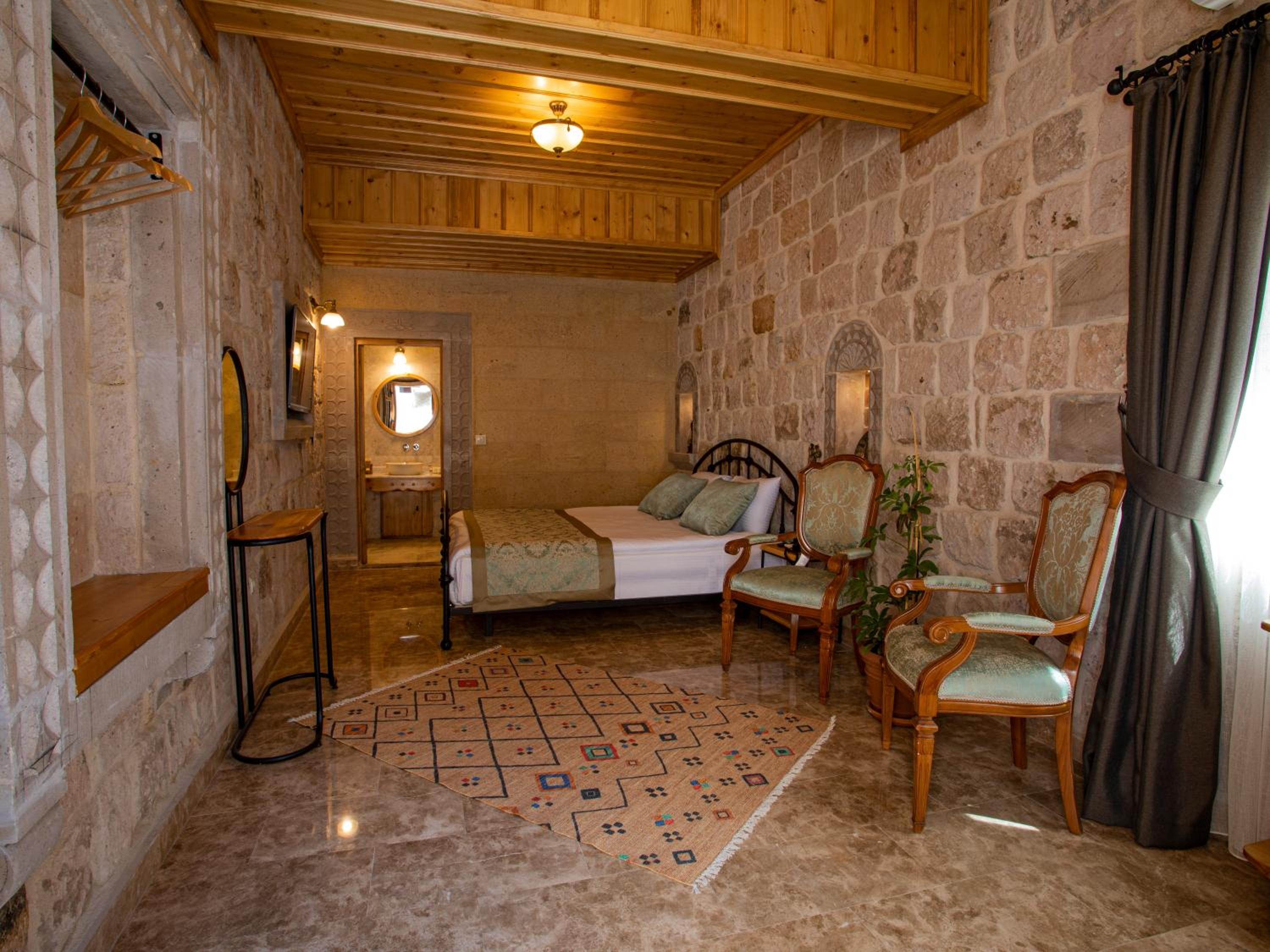 Stone Standard Double Room - Photo 15