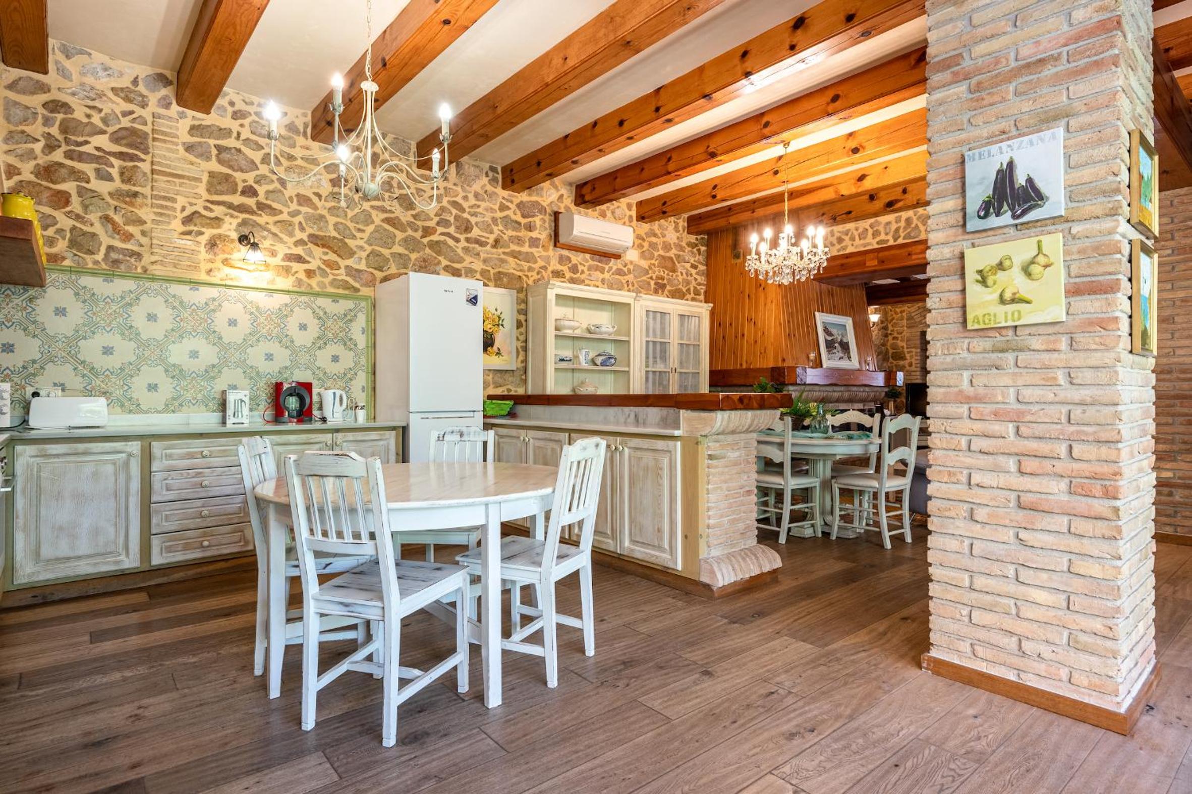 Three-Bedroom House - Photo 17