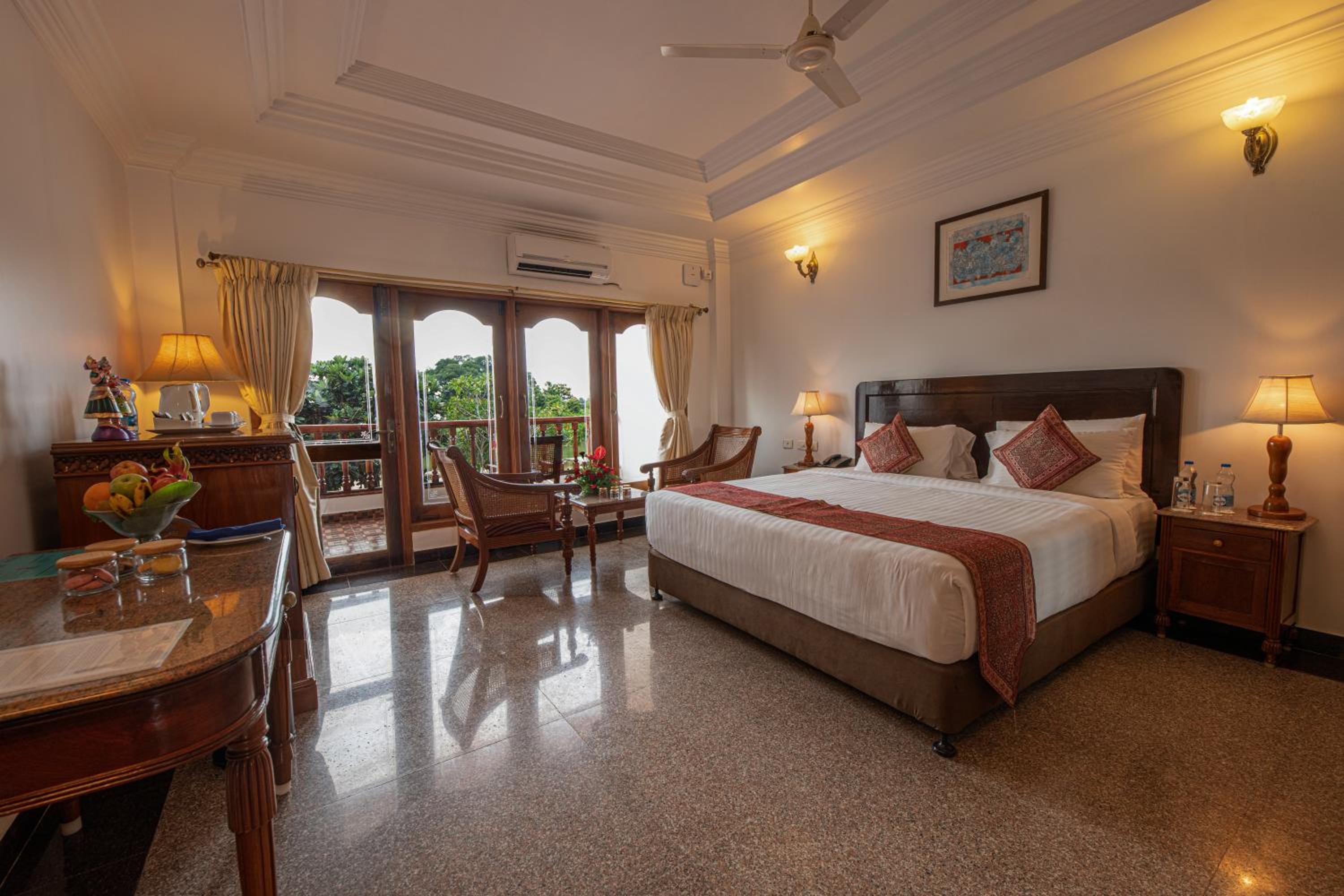 River Edge Room photo 3