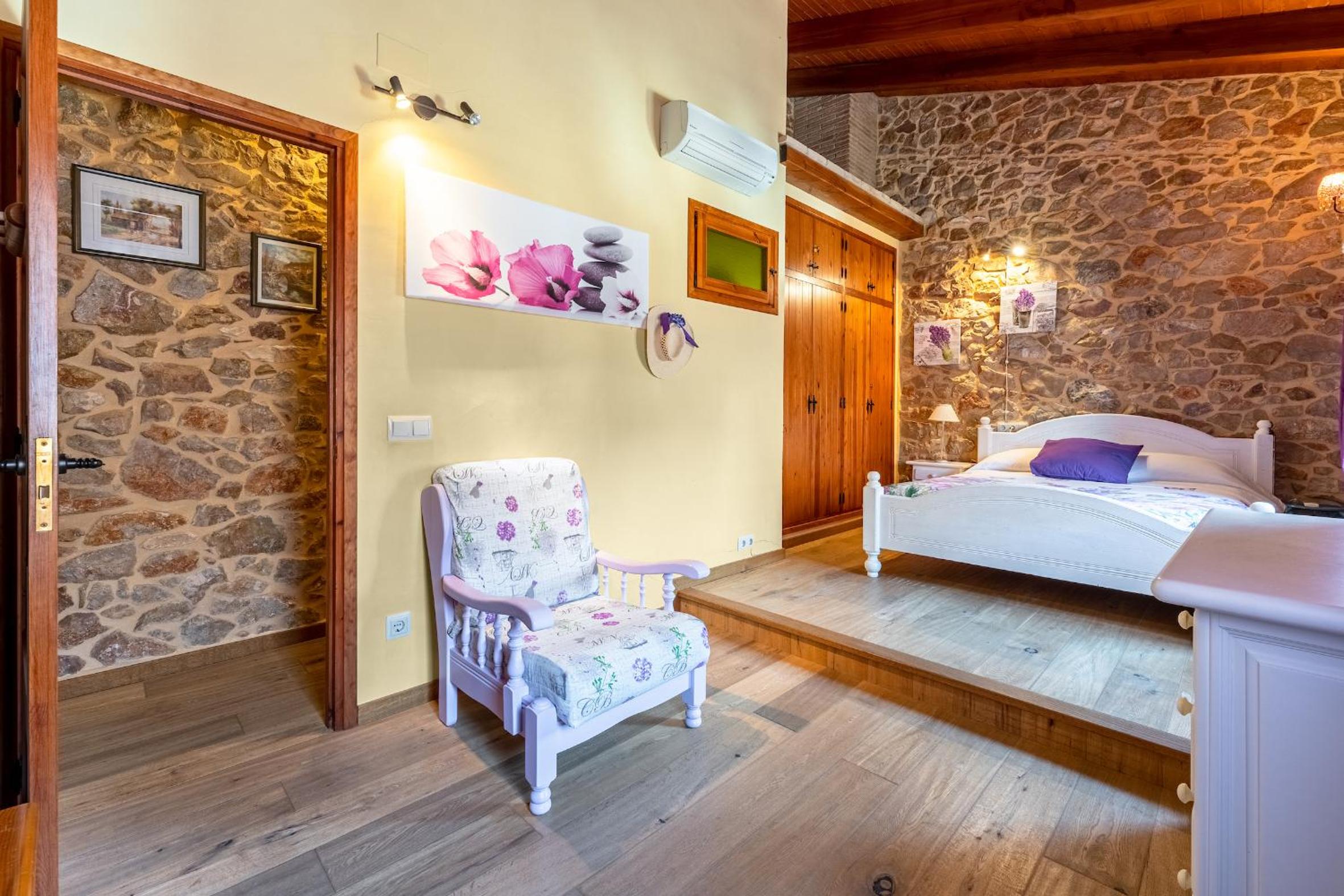 Three-Bedroom House - Photo 15