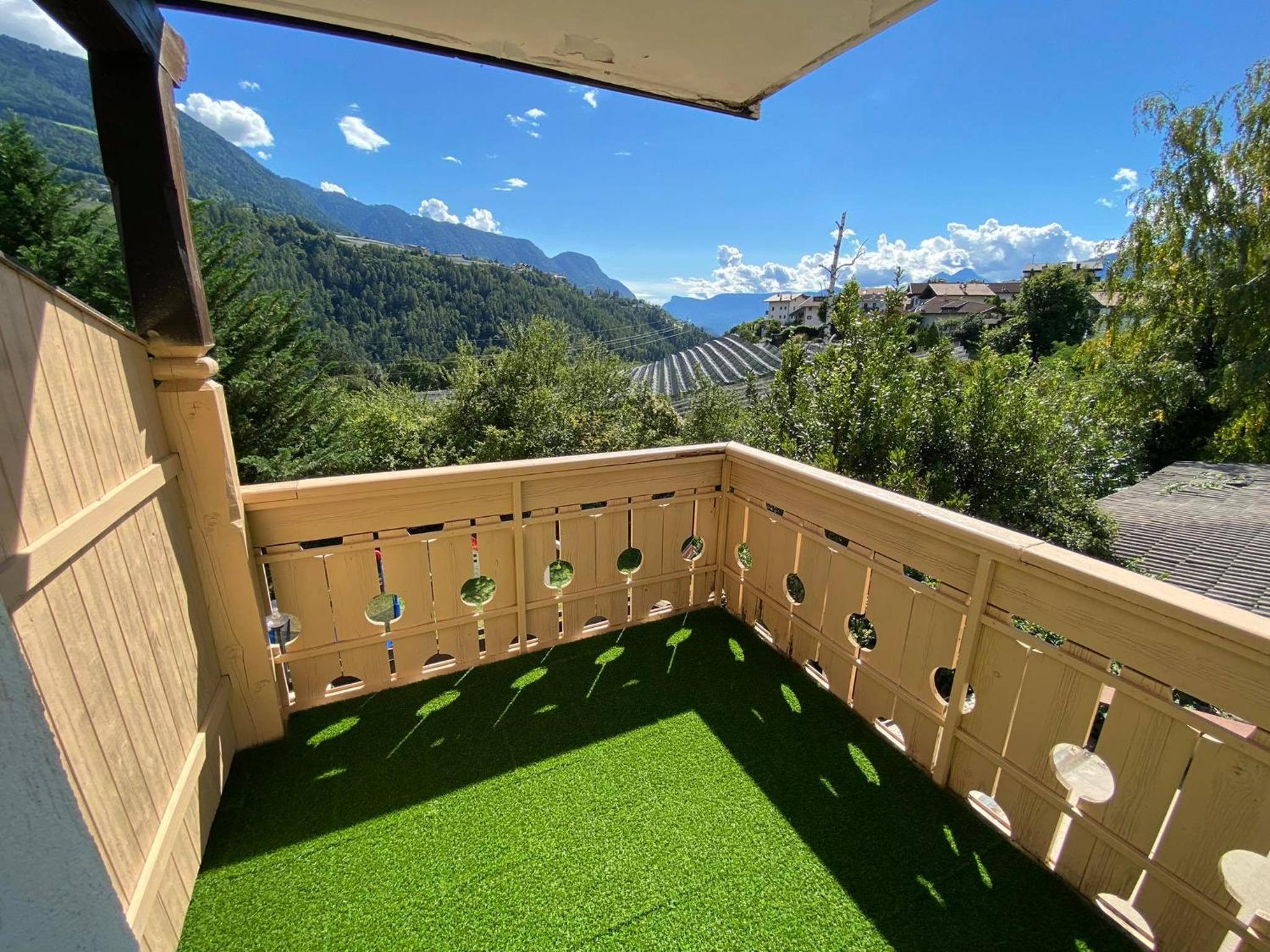 Family Room with Balcony - Photo 2