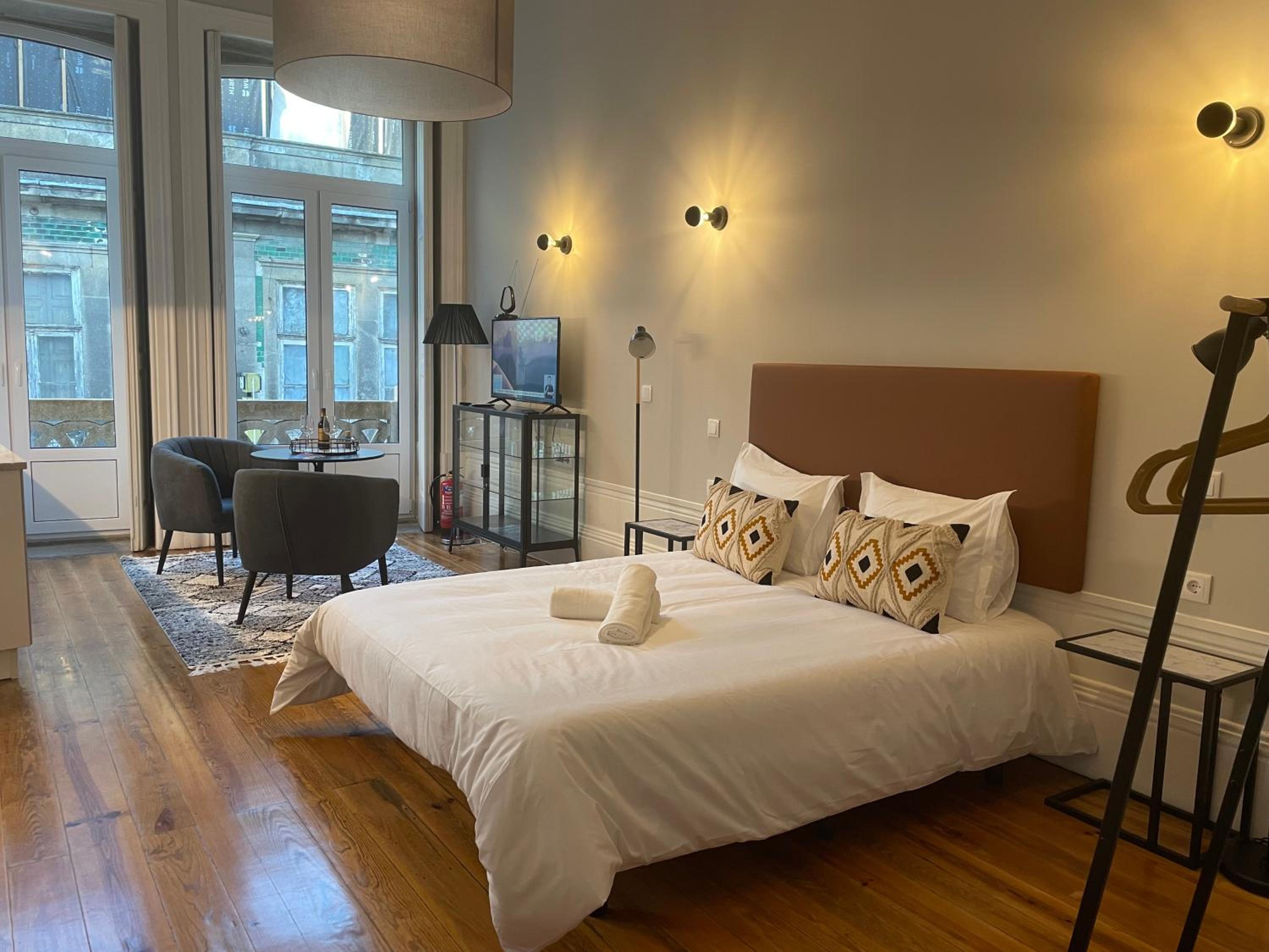 Studio Apartment