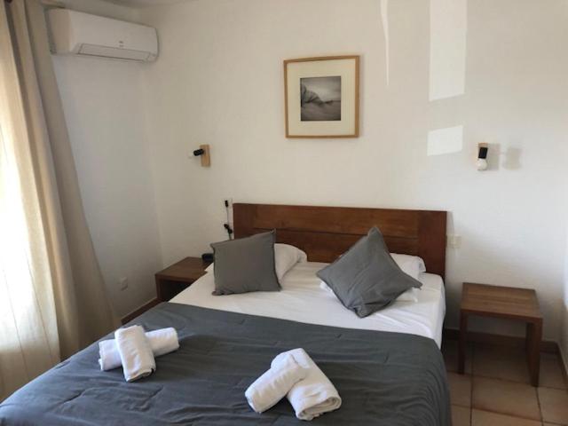 Standard Double Room - Photo 4