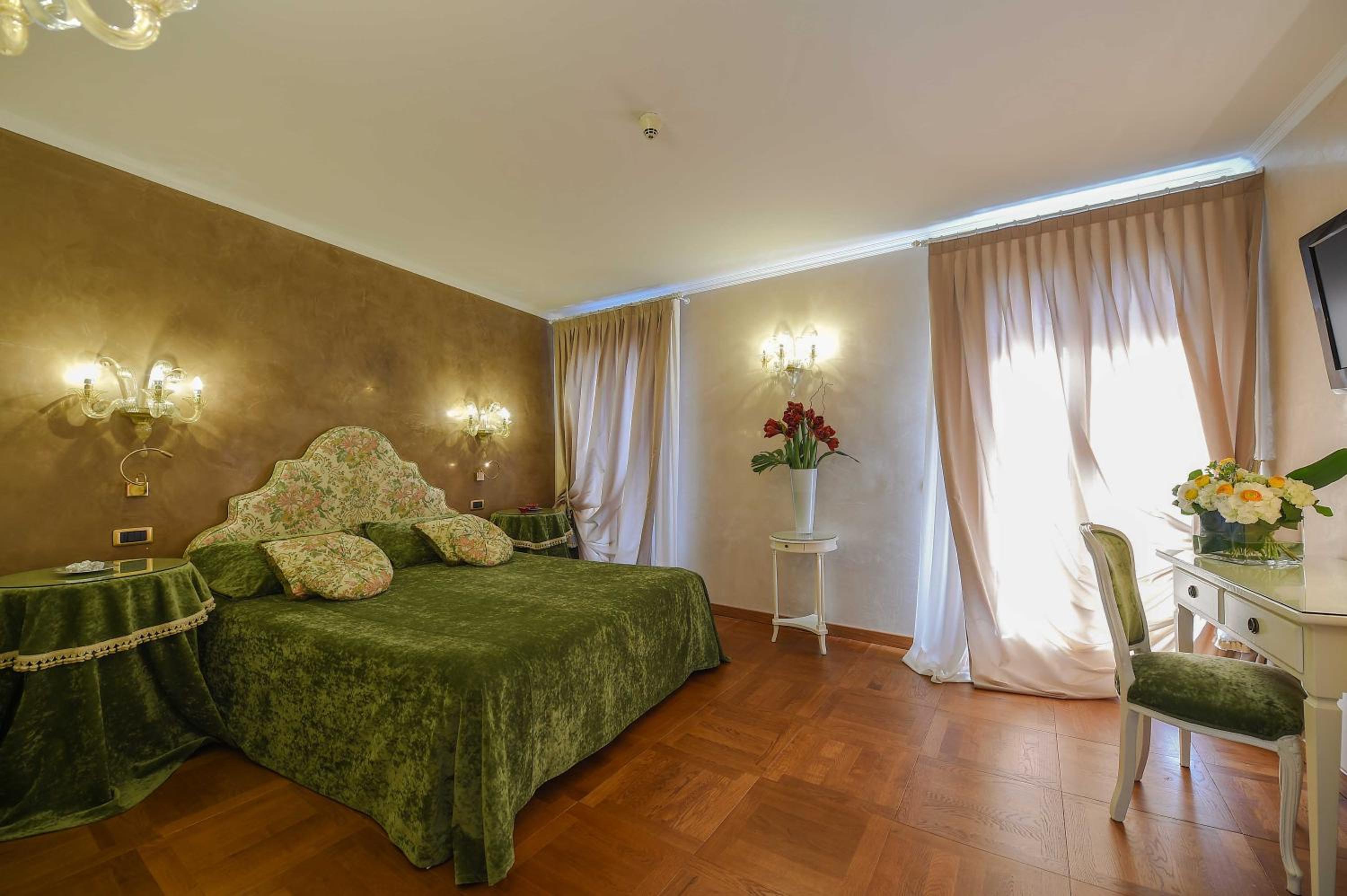 Double Or Twin Room photo 1