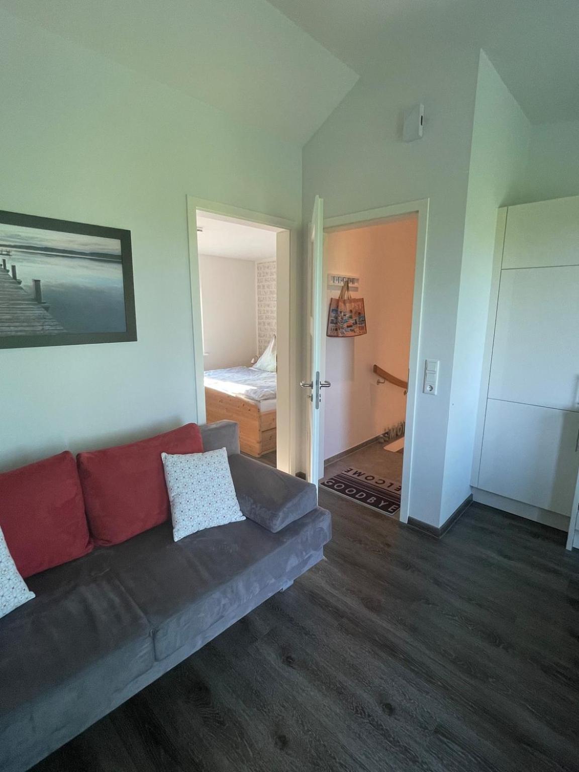 Apartment photo 2
