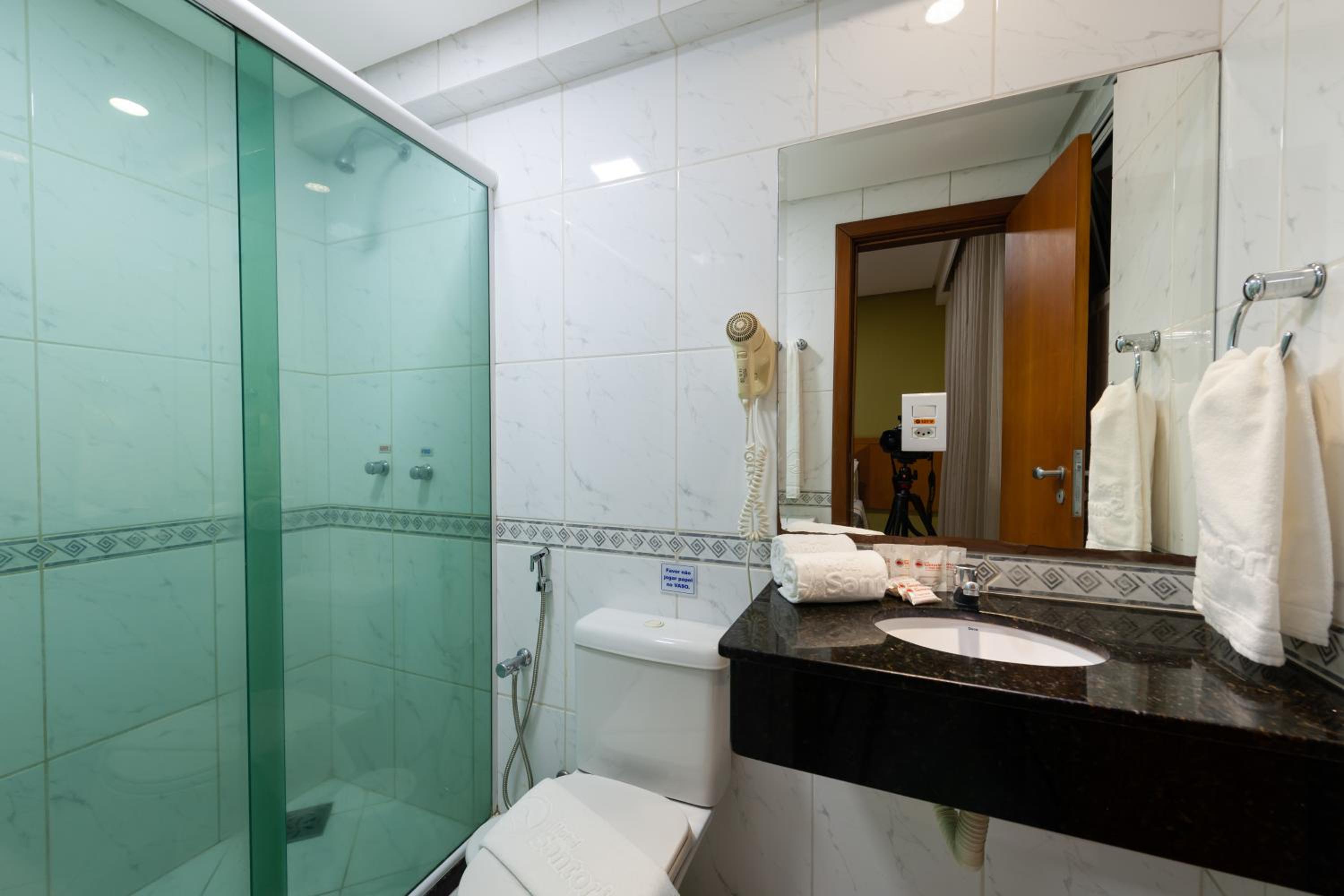 Triple Room with Three Single Beds, photo 7