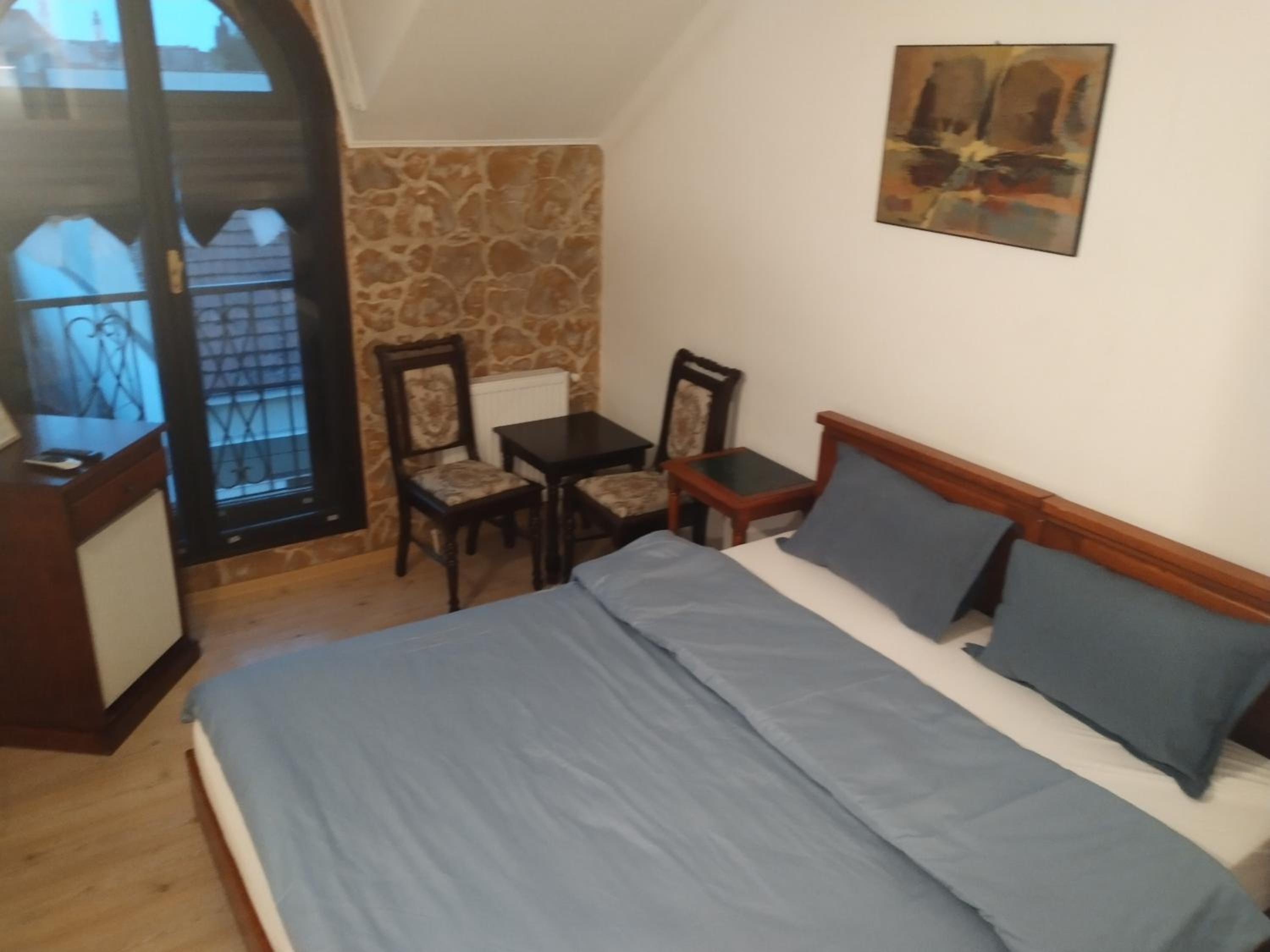 Double Room - Photo 1