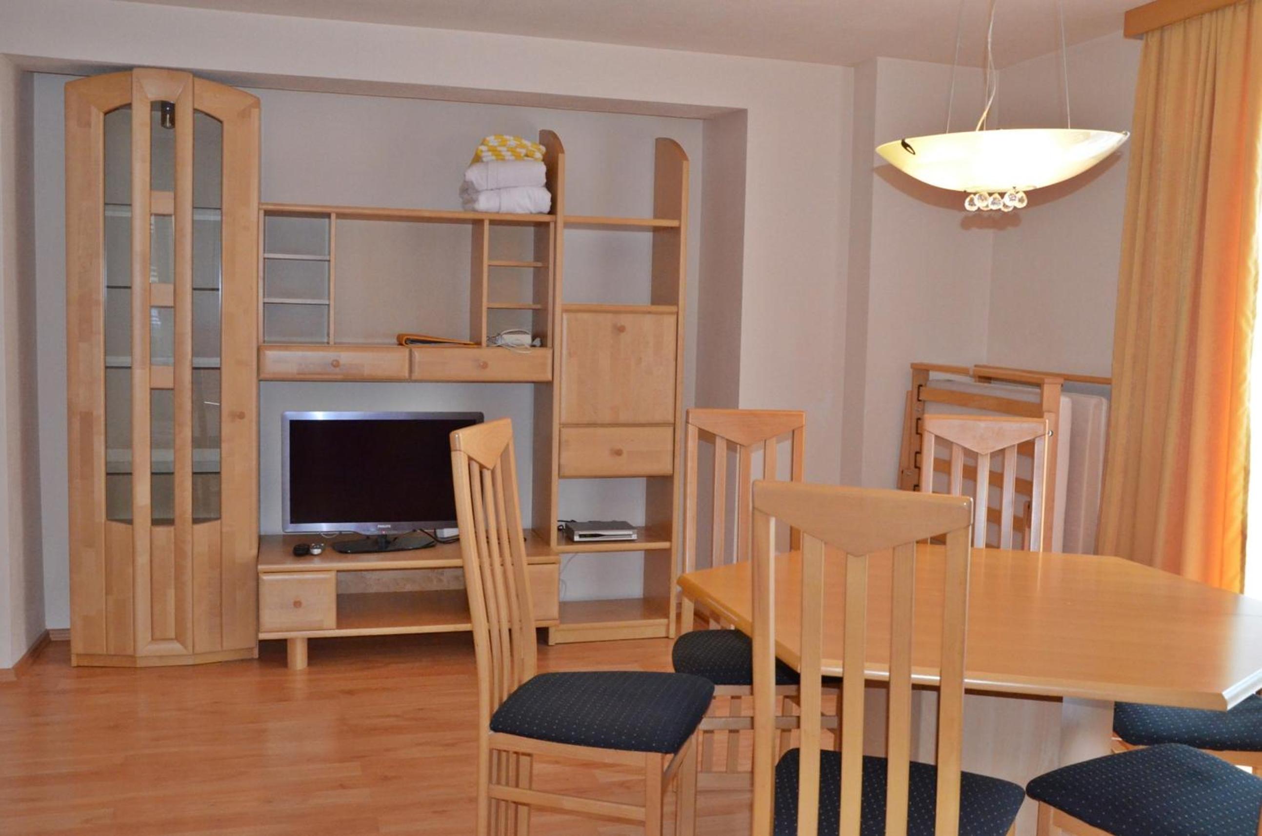 Apartment with Balcony photo 1