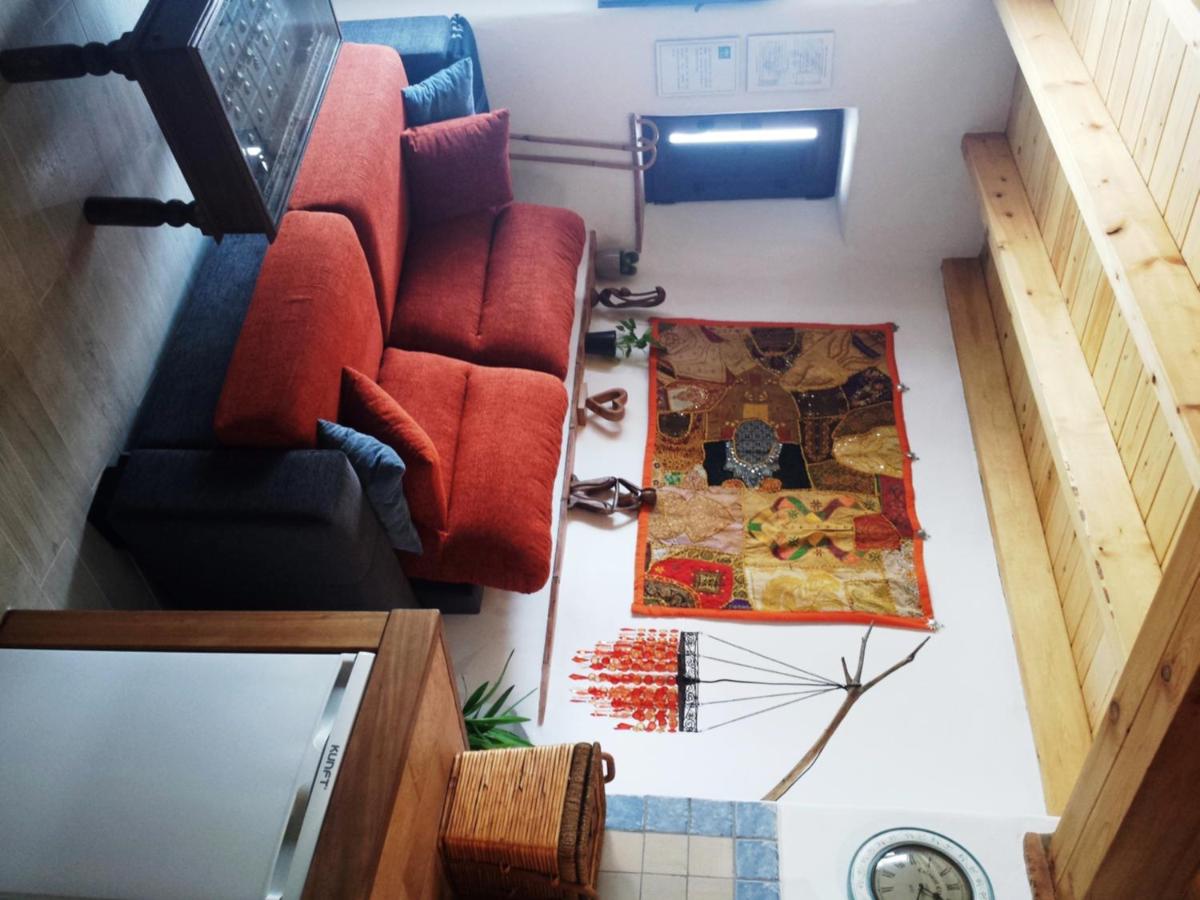 One-Bedroom House photo 2