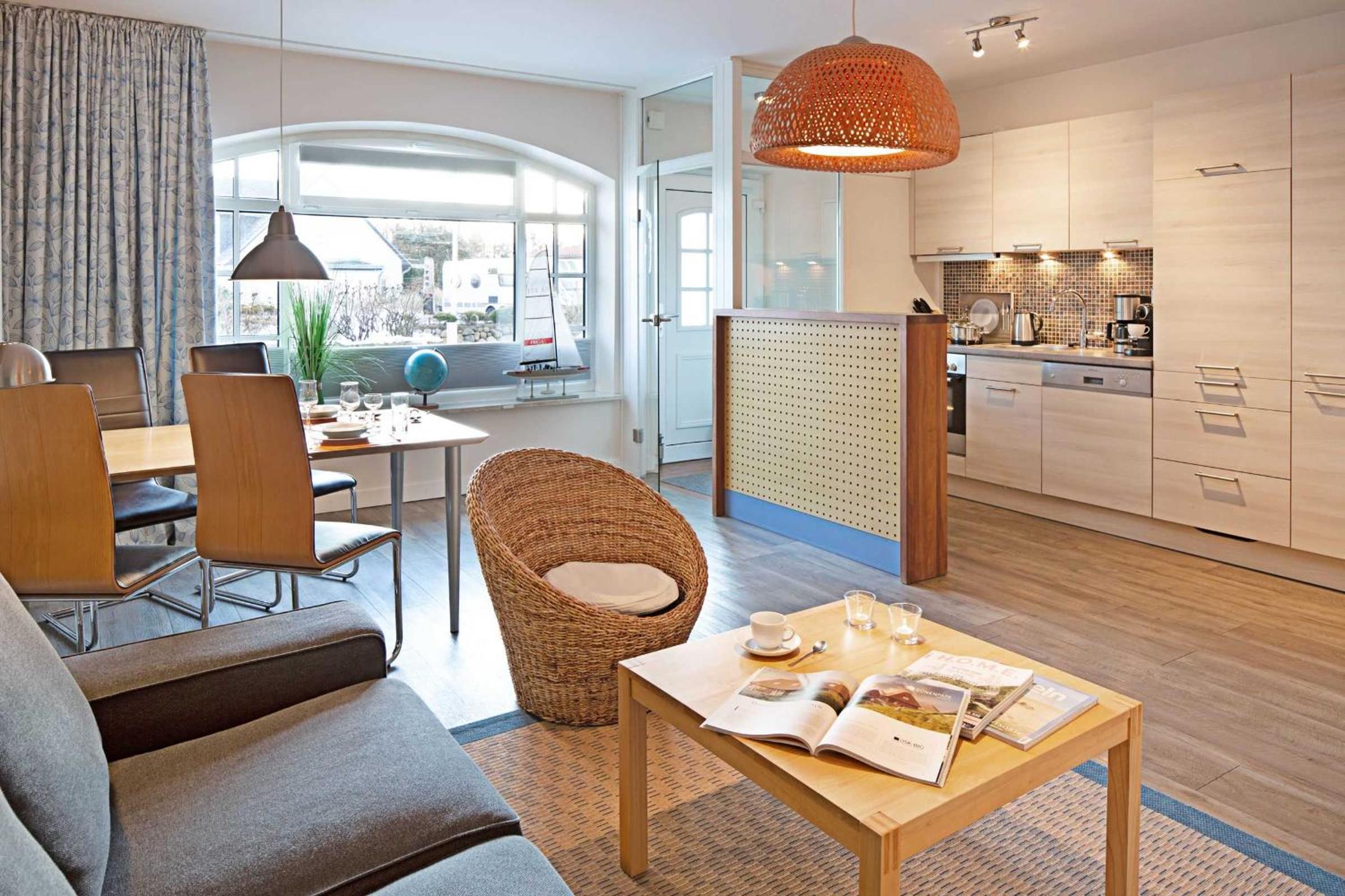 One-Bedroom Apartment with Terrace photo 1