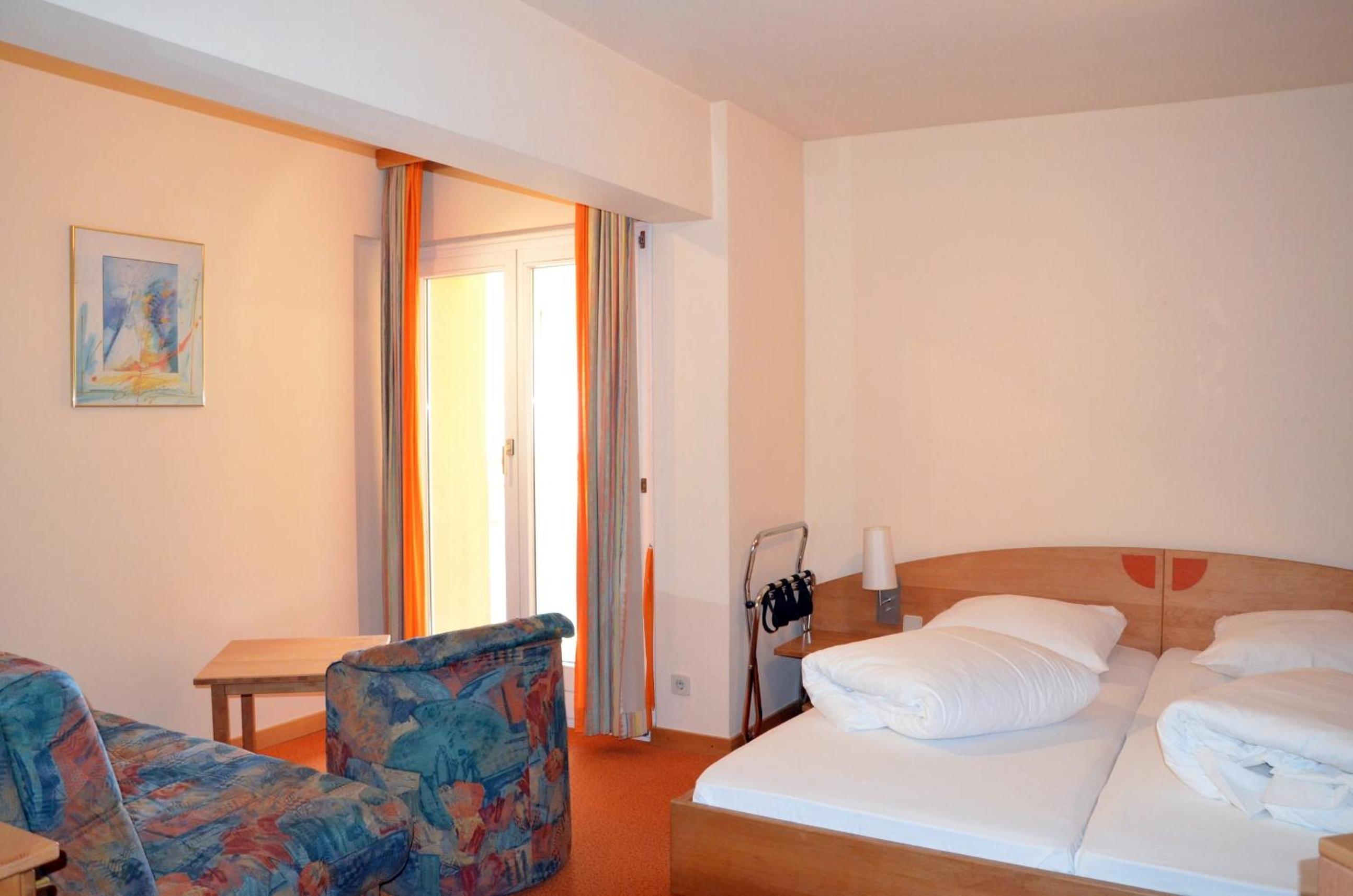 Triple Room photo 2