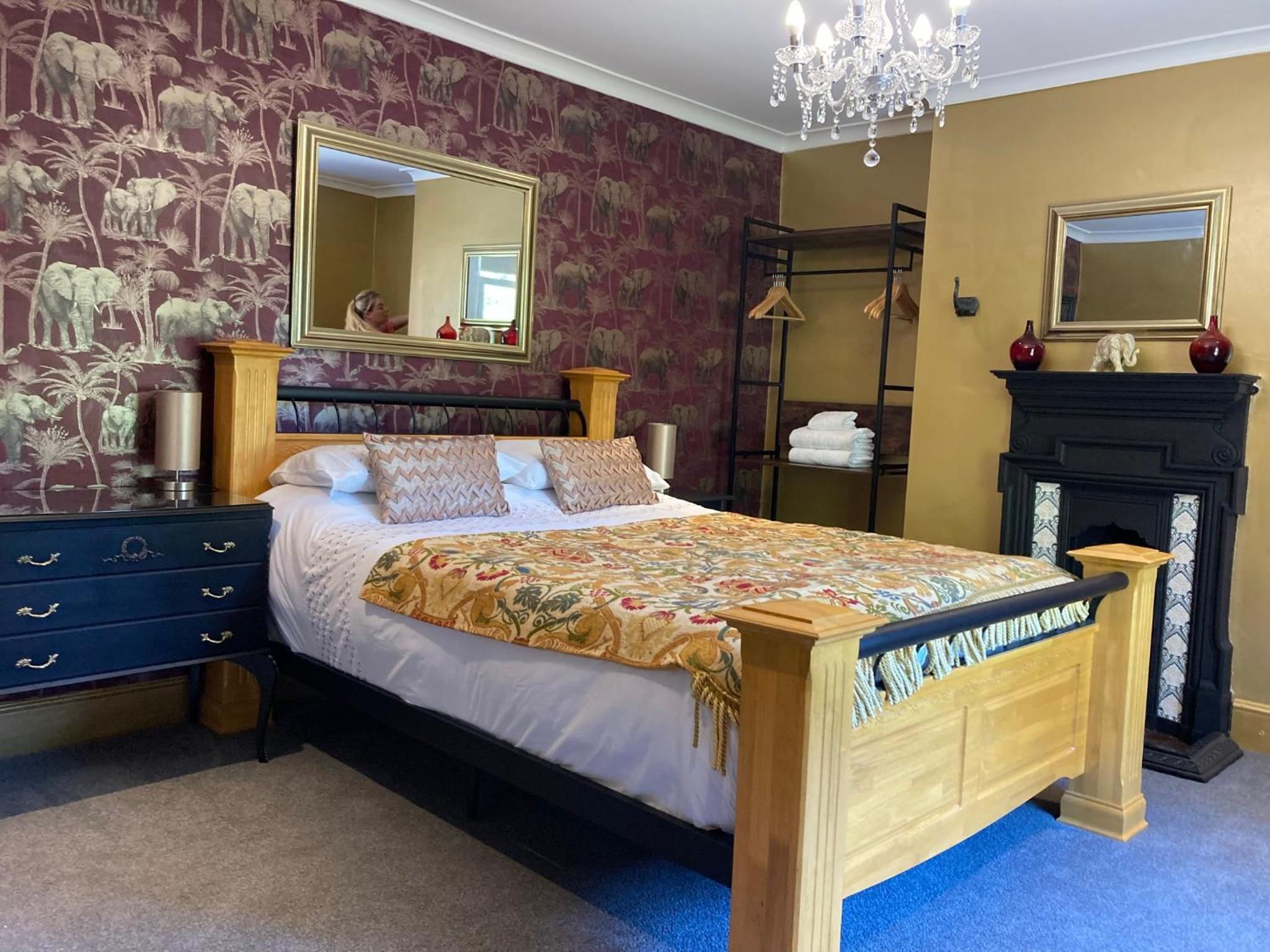 Triple Room with Private Bathroom photo 3