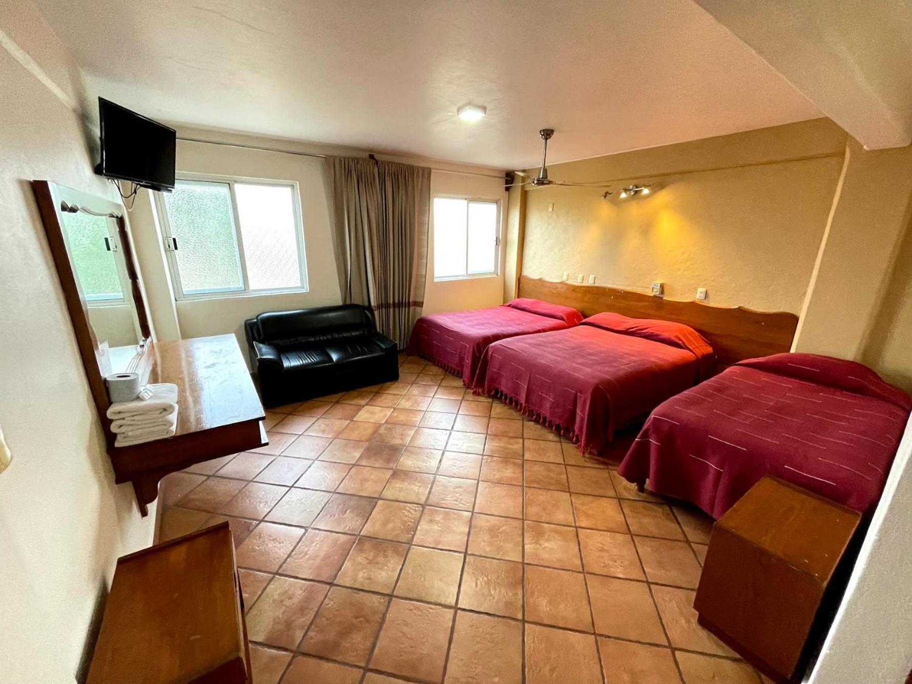 Classic Triple Room