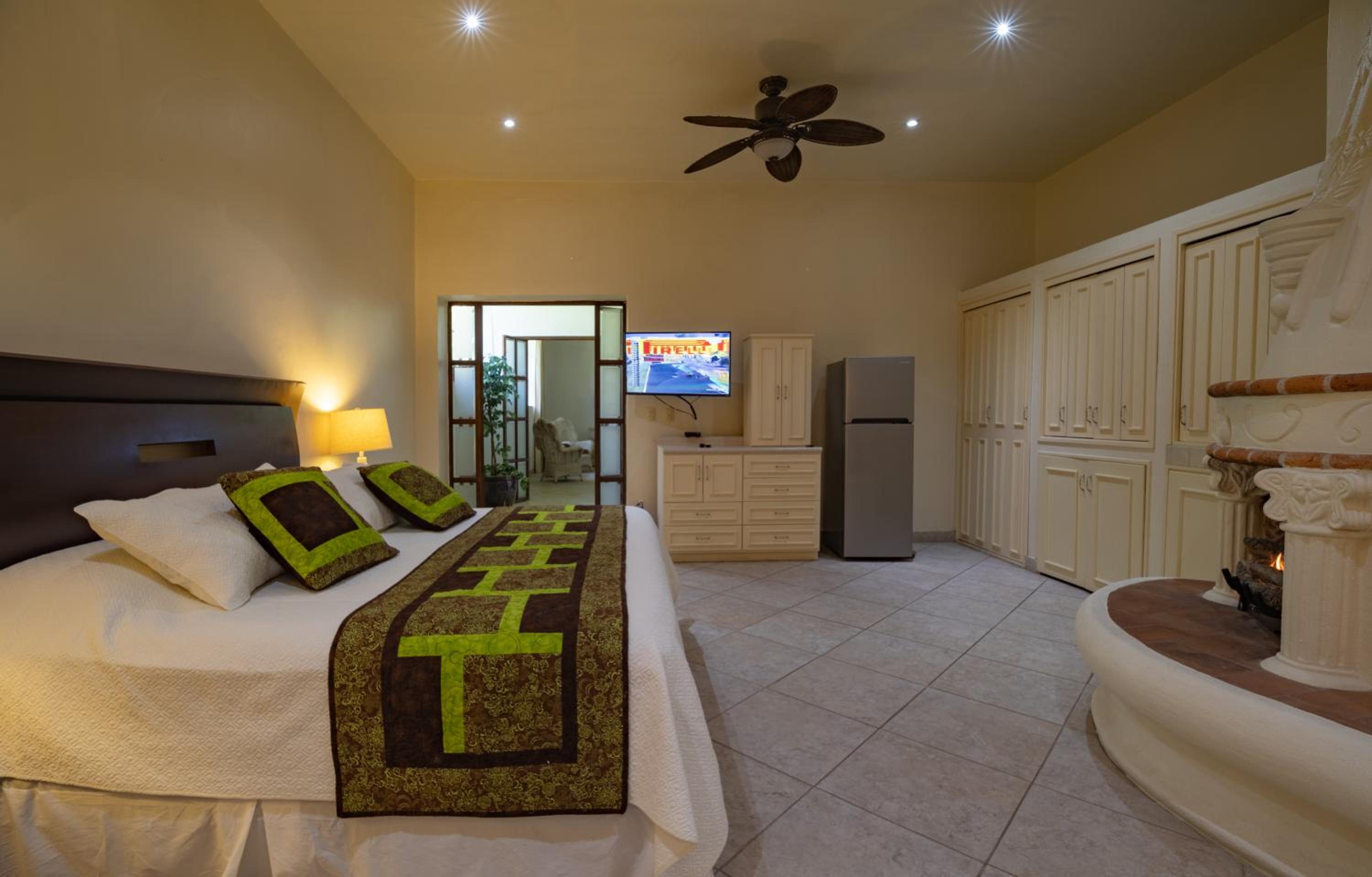 Superior Suite photo 1