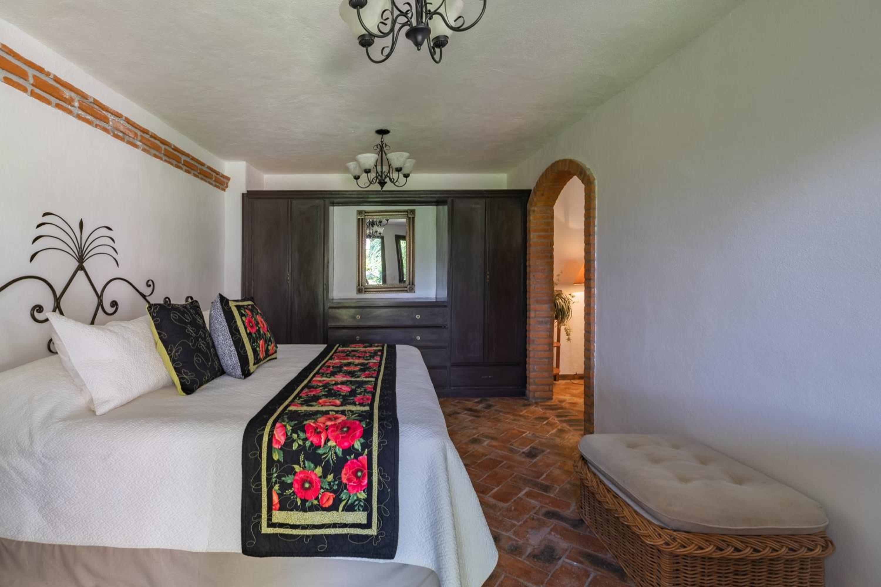 Suite With Garden View photo 1