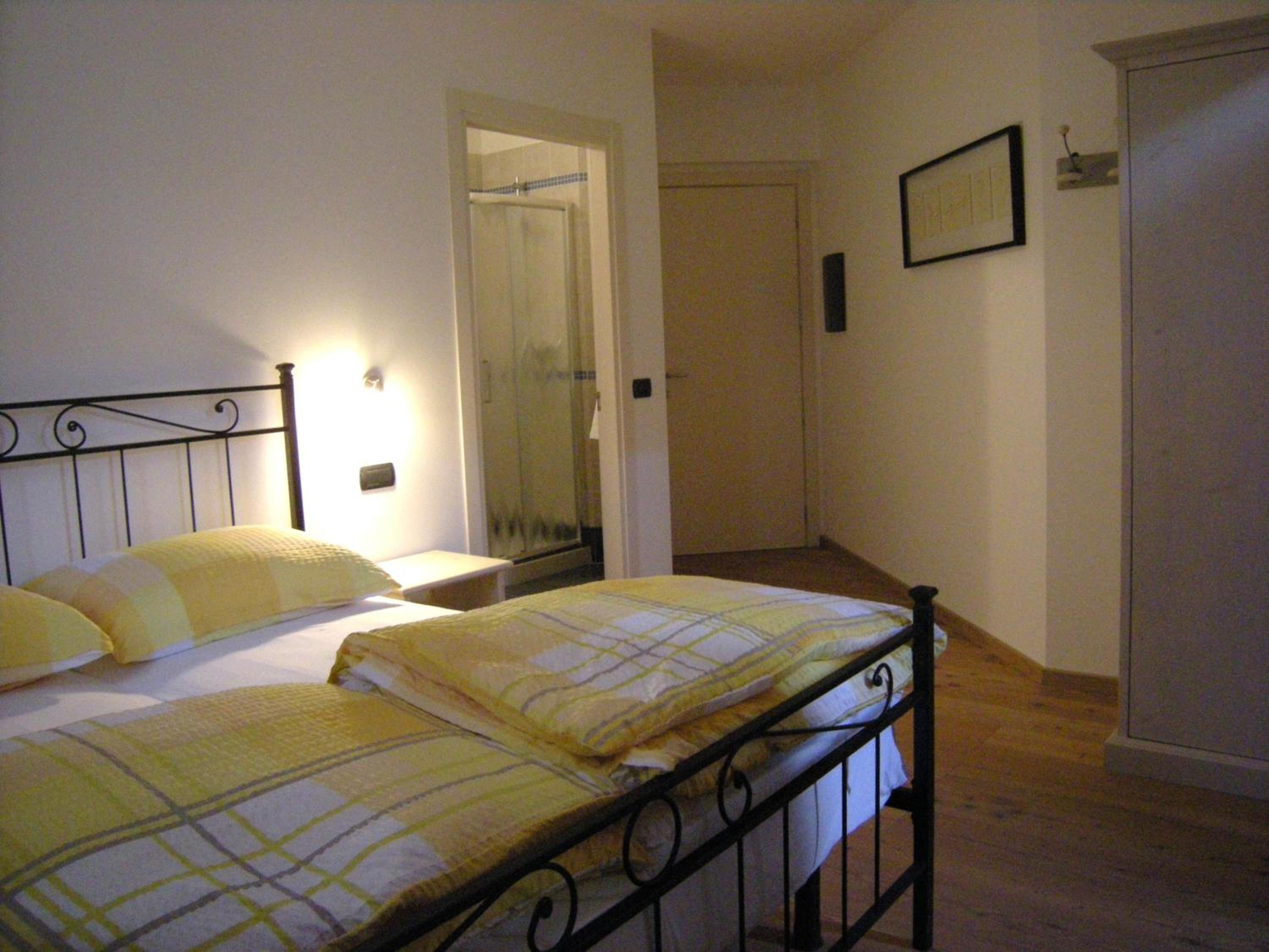 Double Room with Balcony photo 3