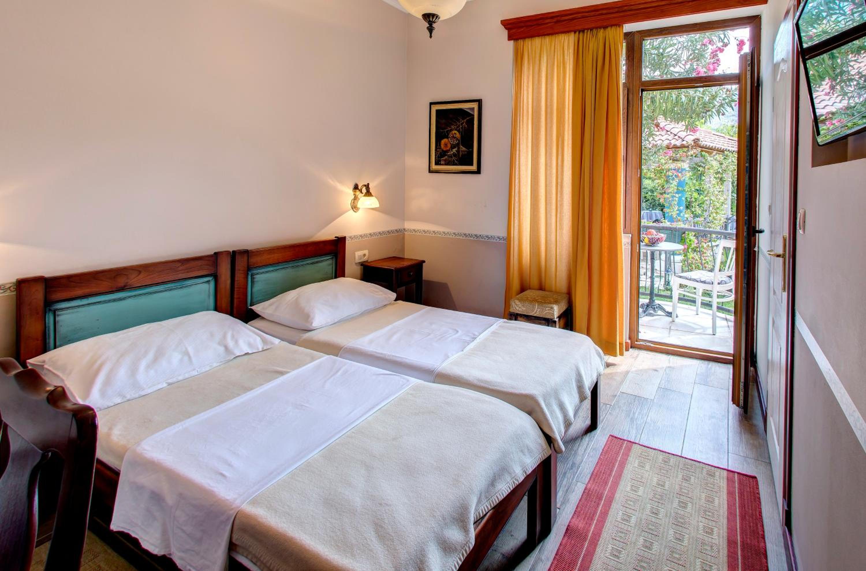 Double or Twin Room with Terrace photo 1
