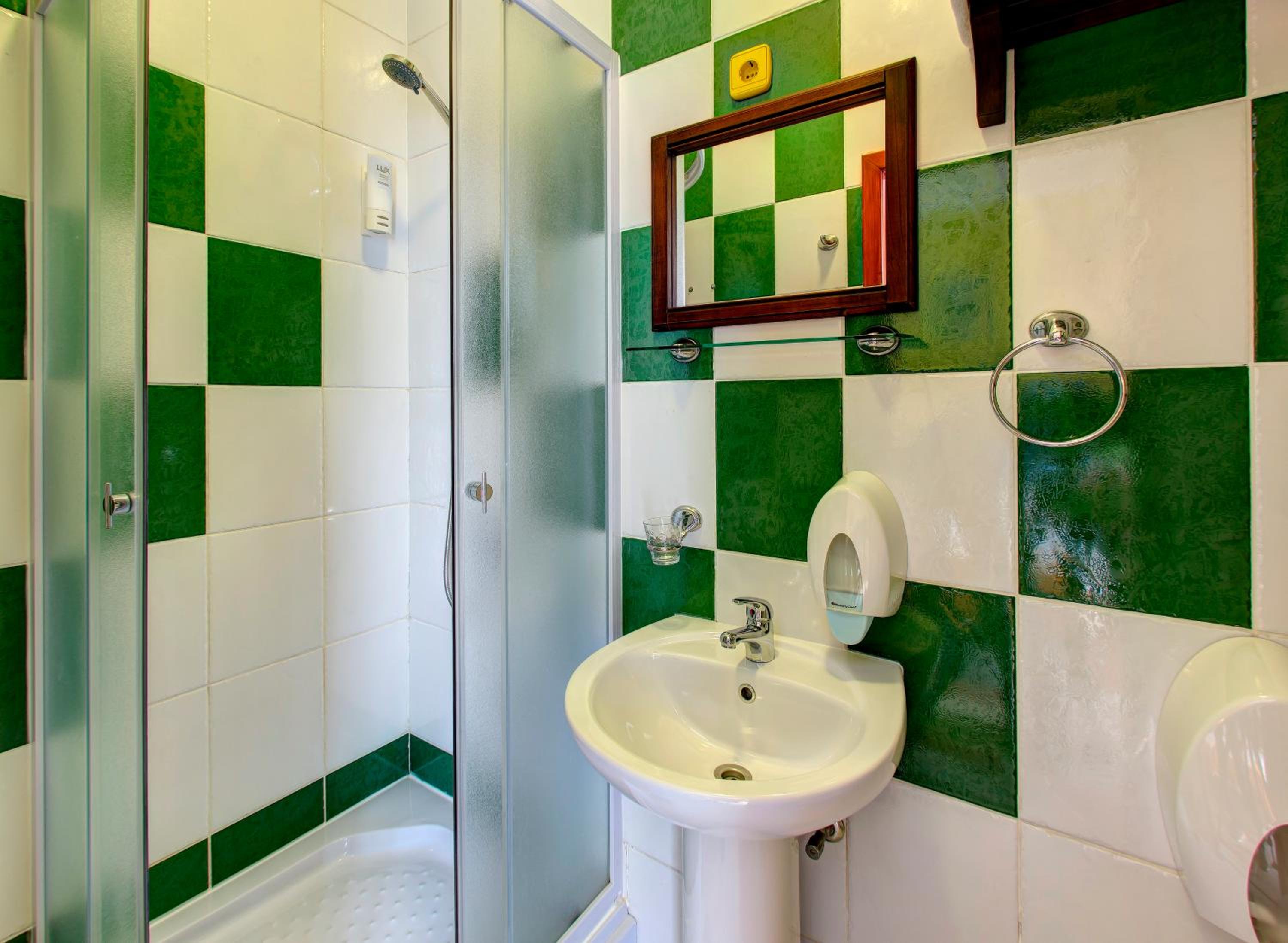 Double or Twin Room with Terrace photo 2