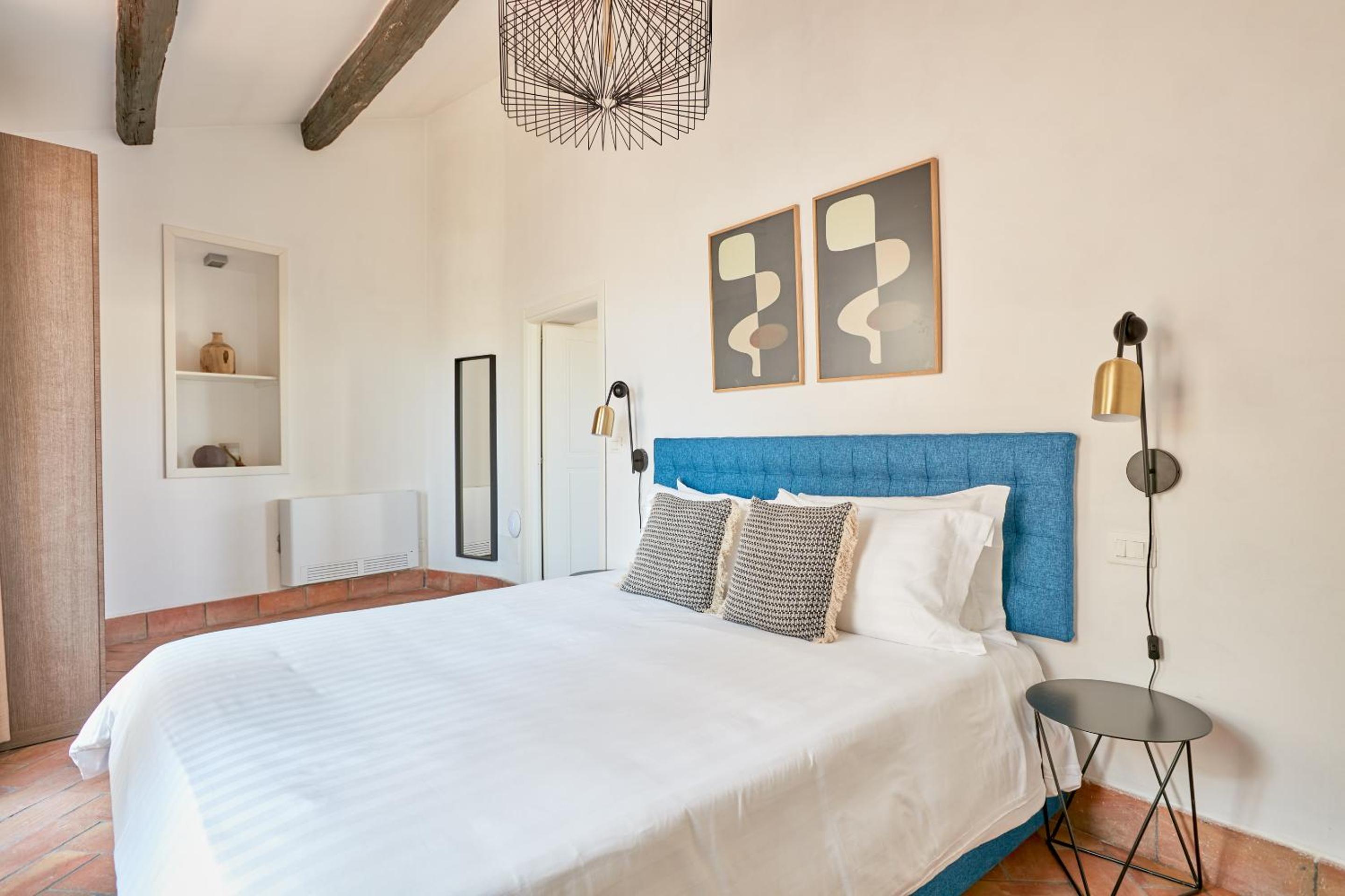 One-Bedroom Apartment With Terrace photo 3