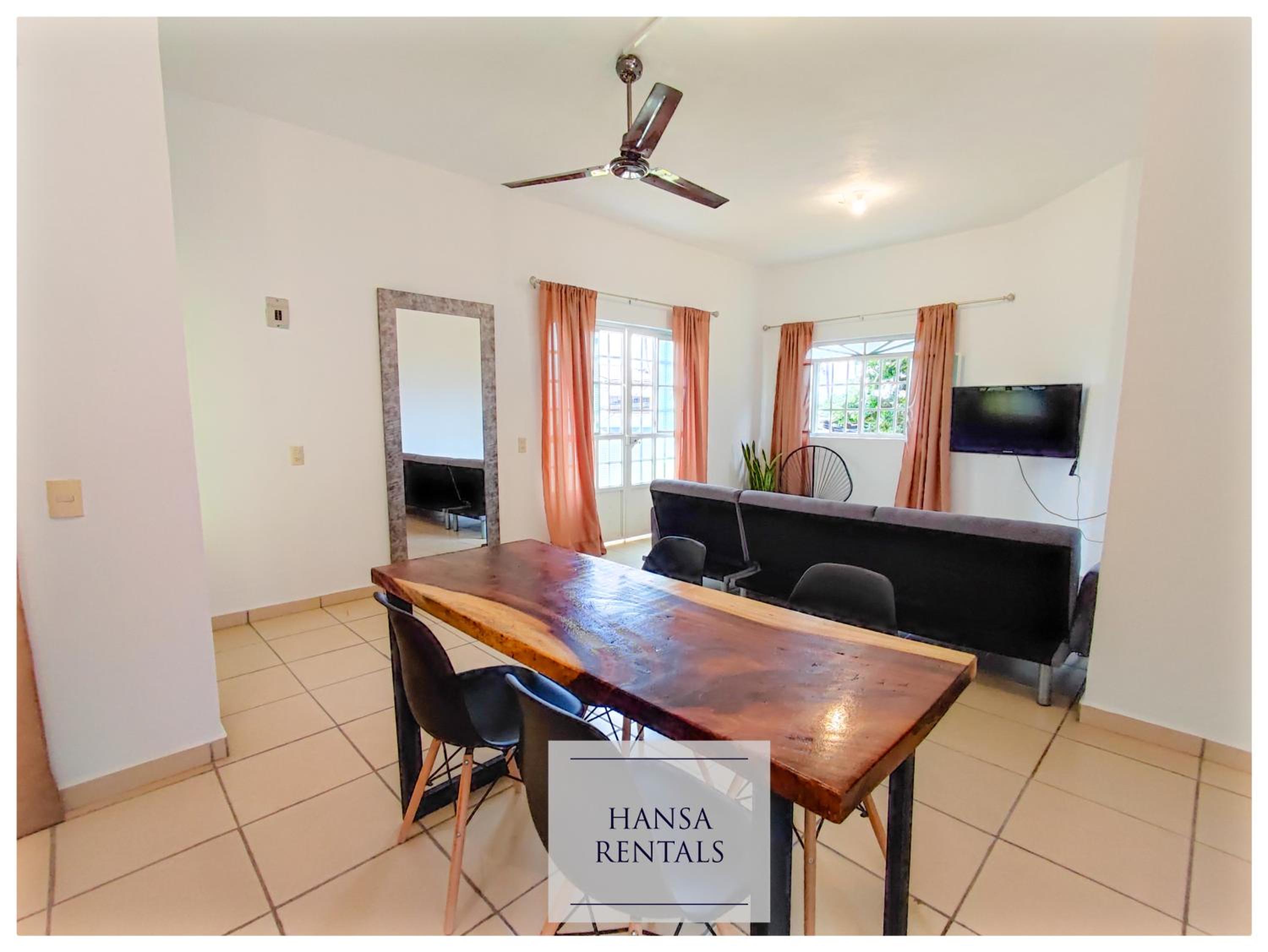One-Bedroom Apartment - Photo 11