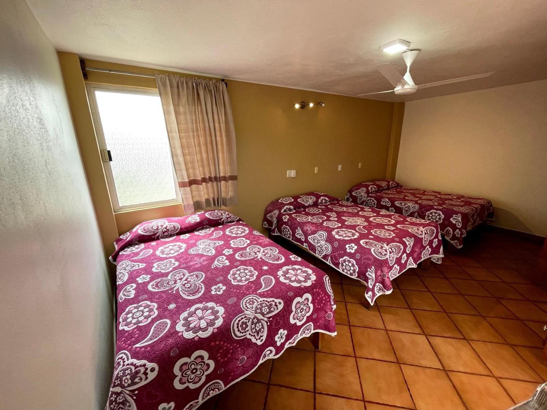 Comfort Triple Room