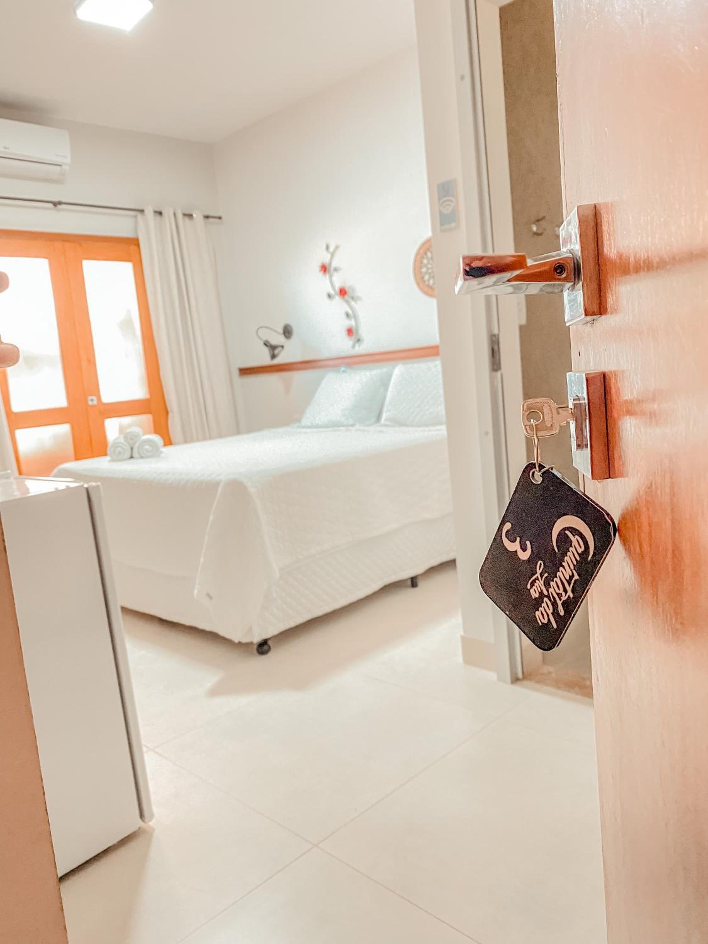 Double Room with Balcony - Photo 19