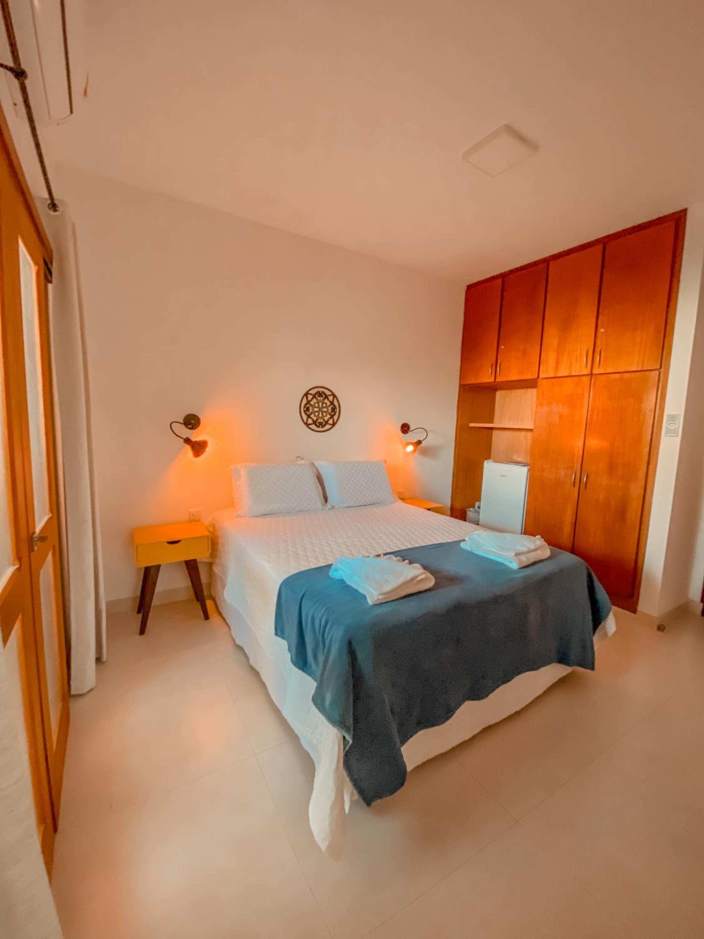Double Room with Balcony - Photo 3