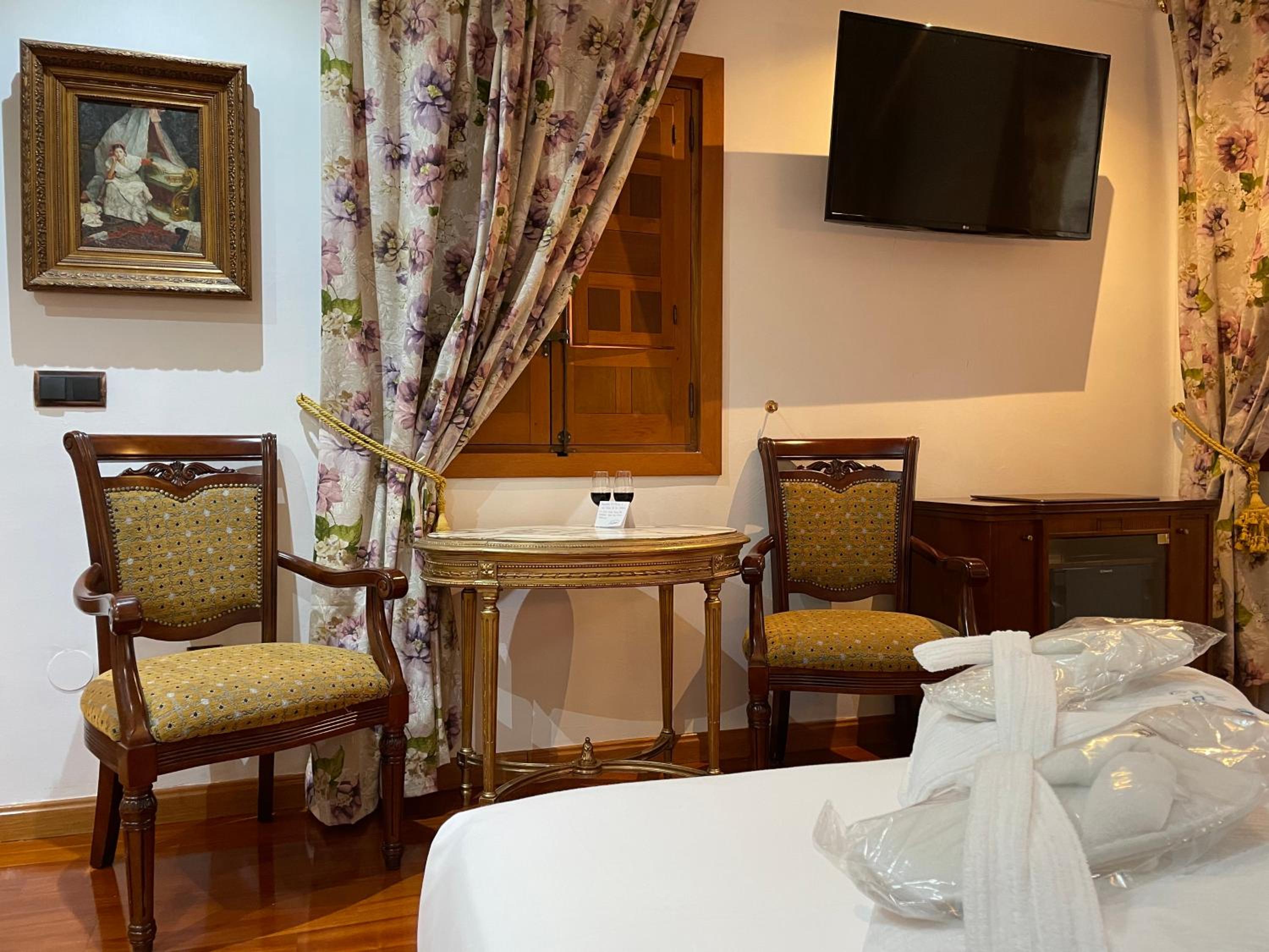 Junior Suite with Terrace photo 2