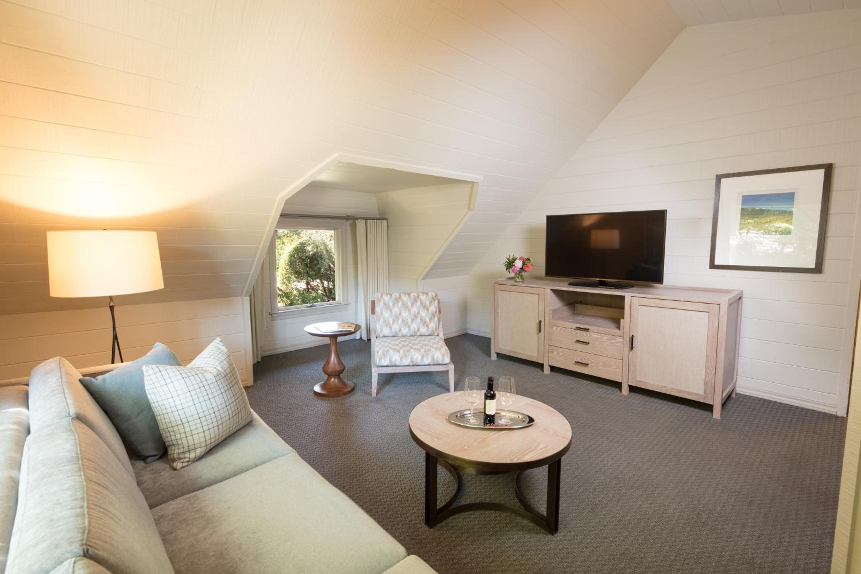 Harvest King Suite