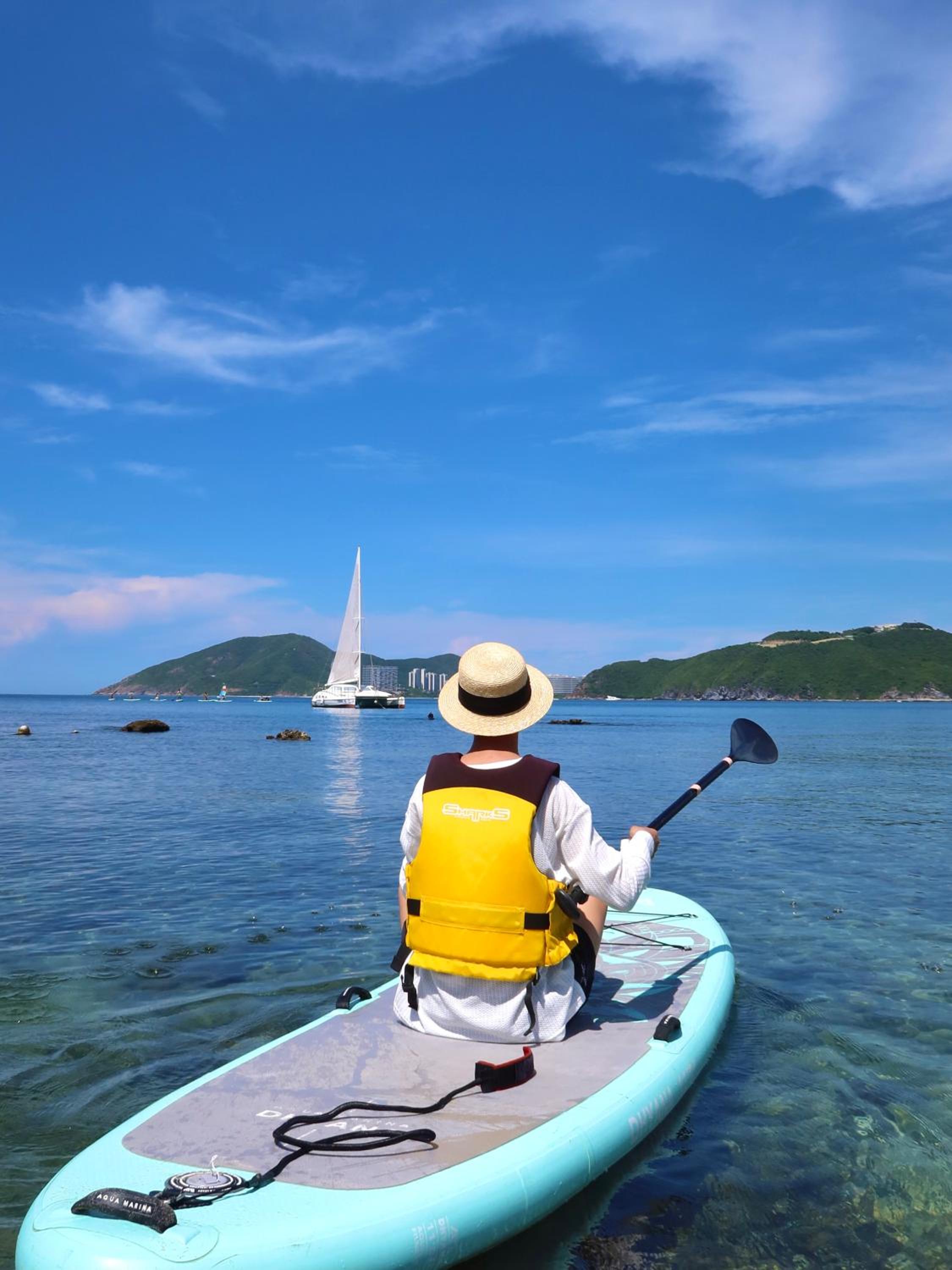 South China Sea  villa( Limos pick-up service from Sanya Phenix Airport+ Daliy afternoon tea+  Welcome bottle of champagne+Daily laundry service for up to 5 pieces+ butler service Late check-out until 2pm subject to availability Special welcome amenity)  - Photo 5