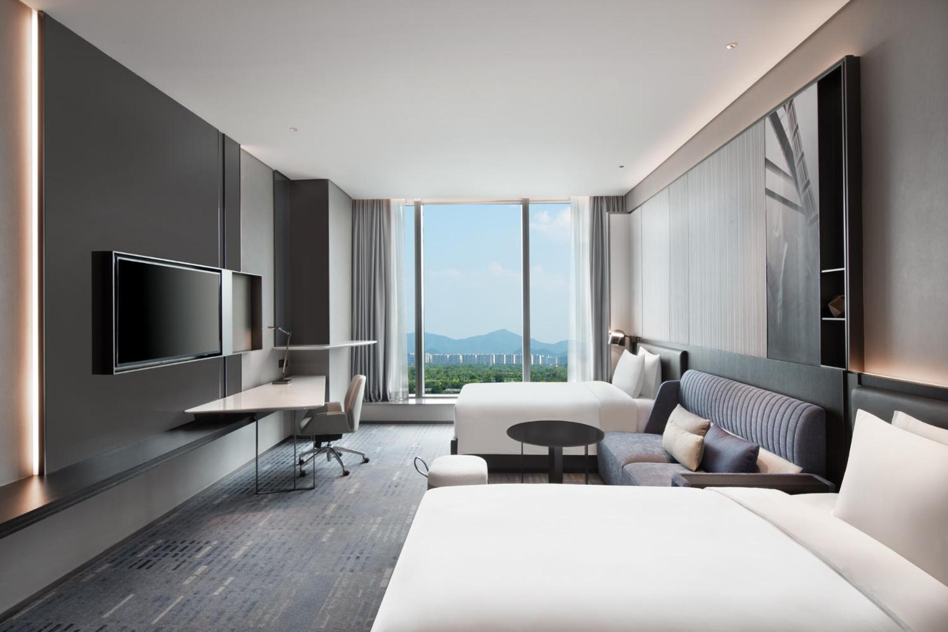 Premium Twin Room with Lounge Access
