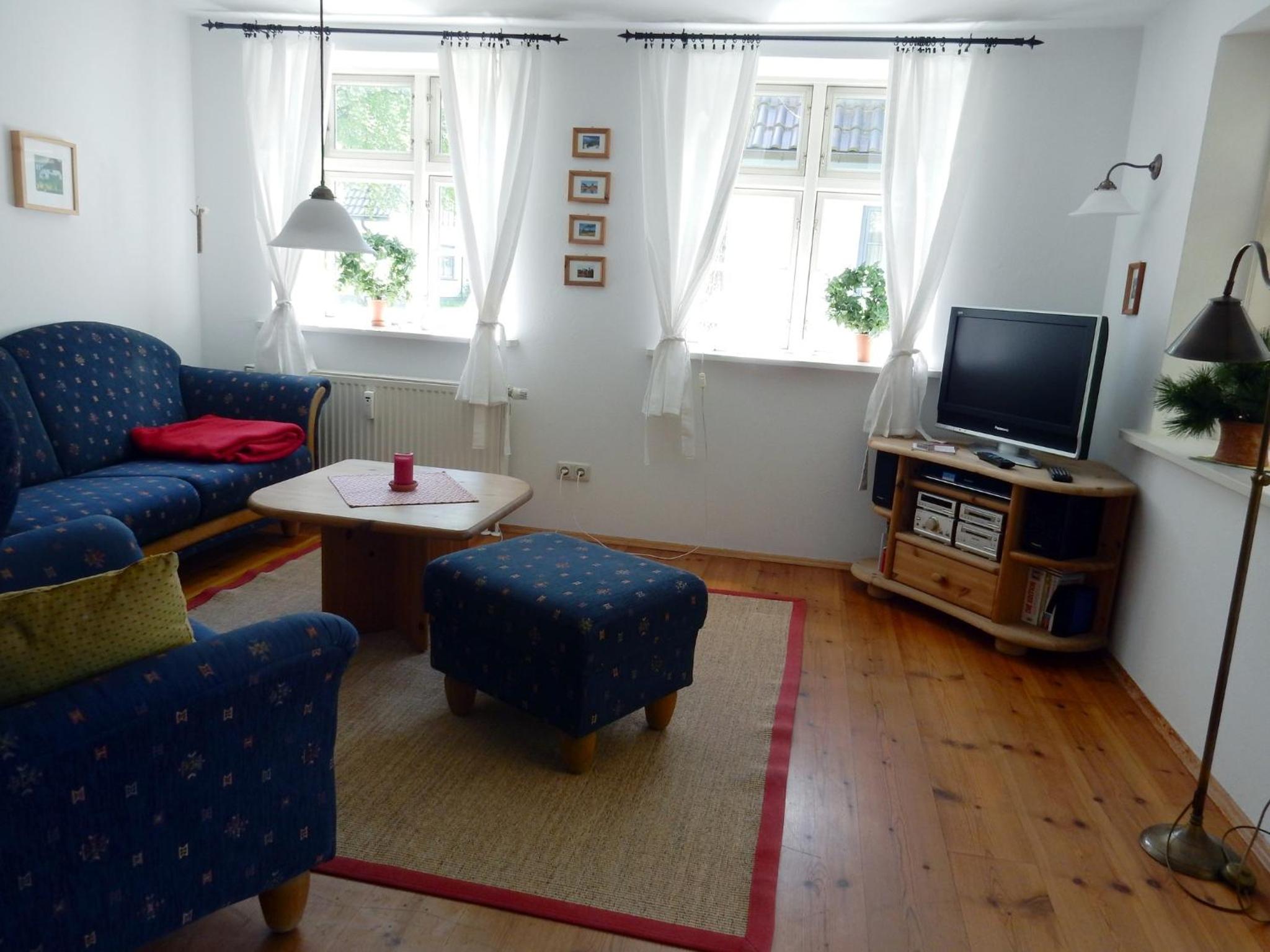 Apartment photo 3