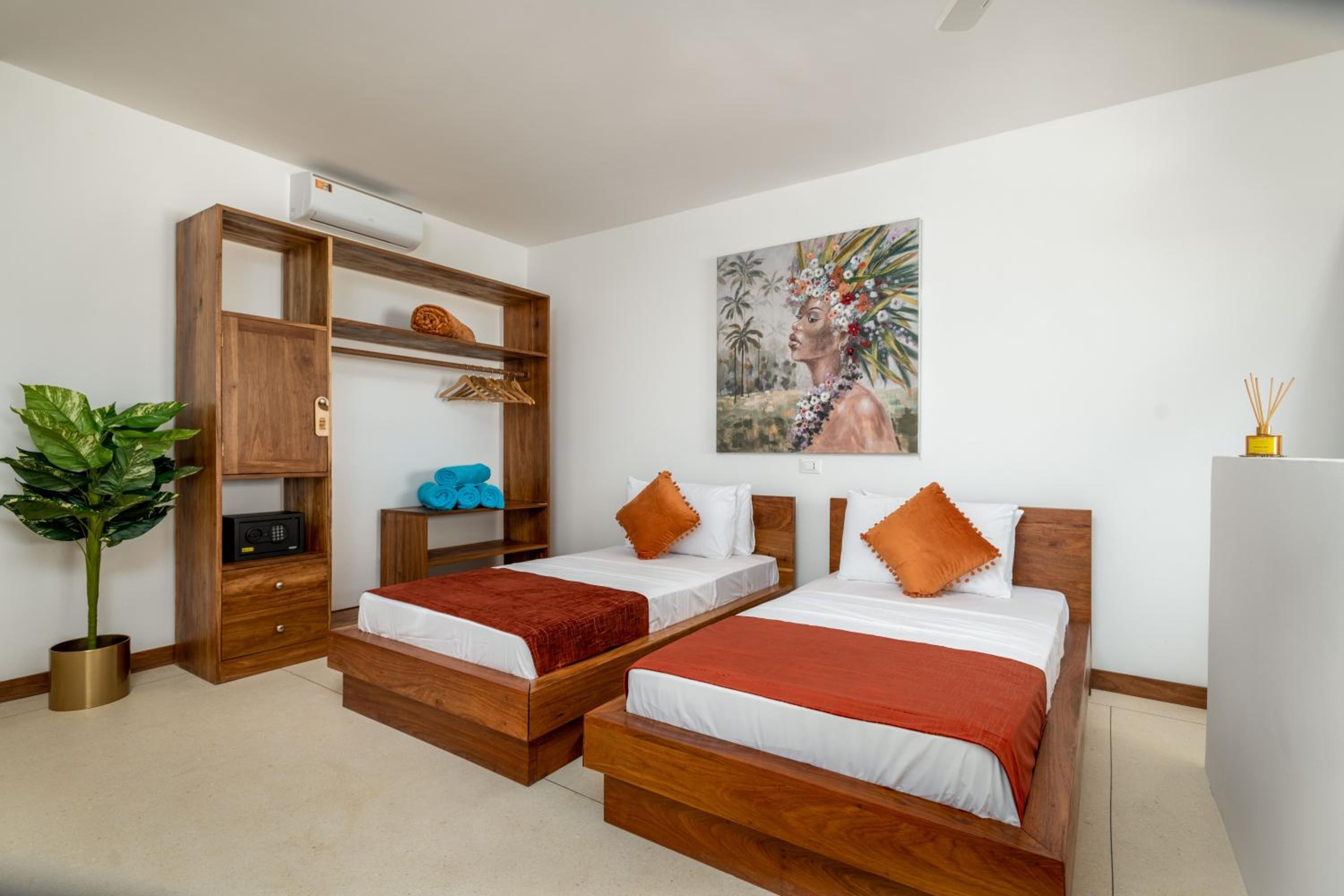 Quadruple Room with Sea View photo 2