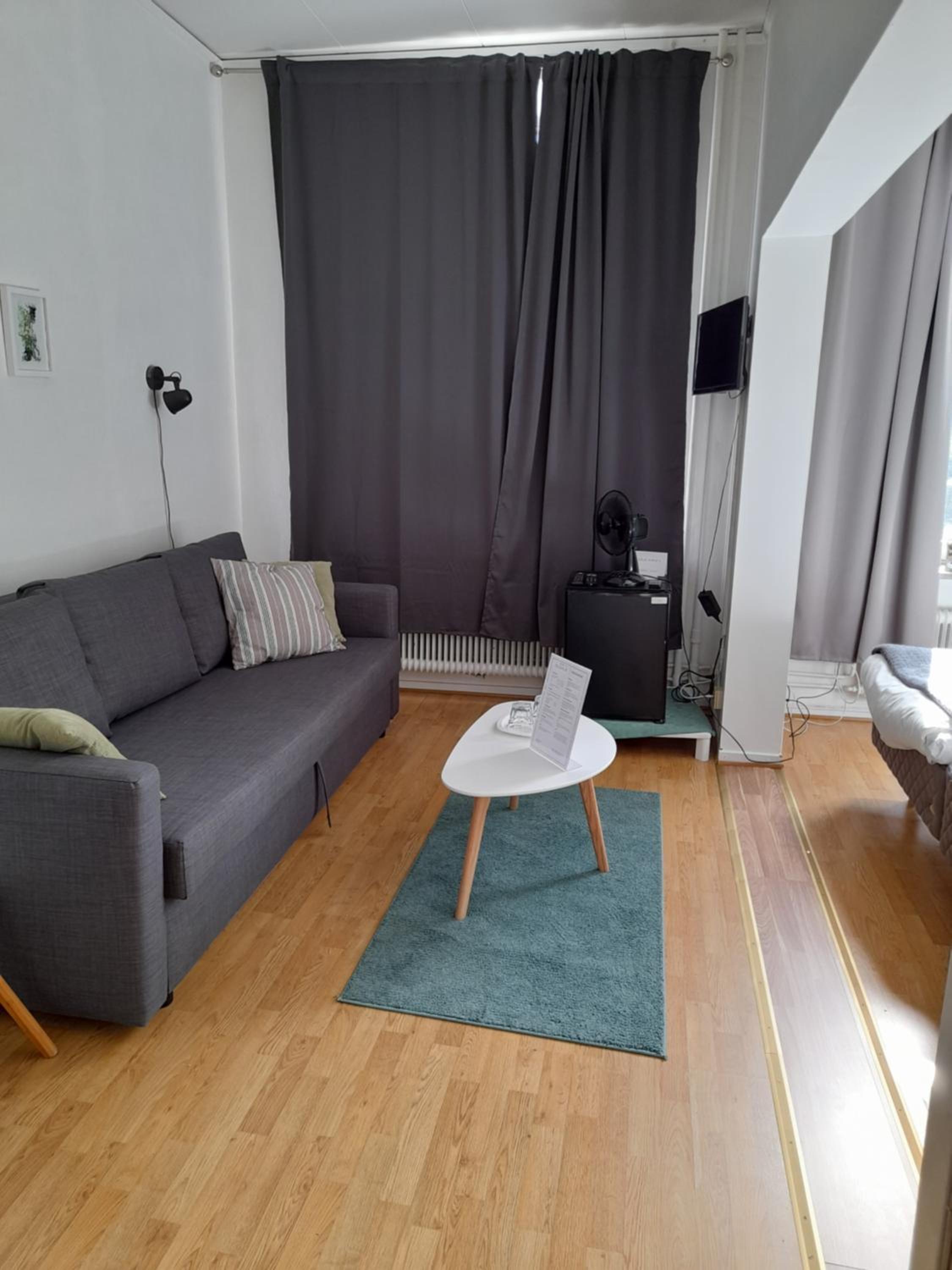 Family Room photo 2