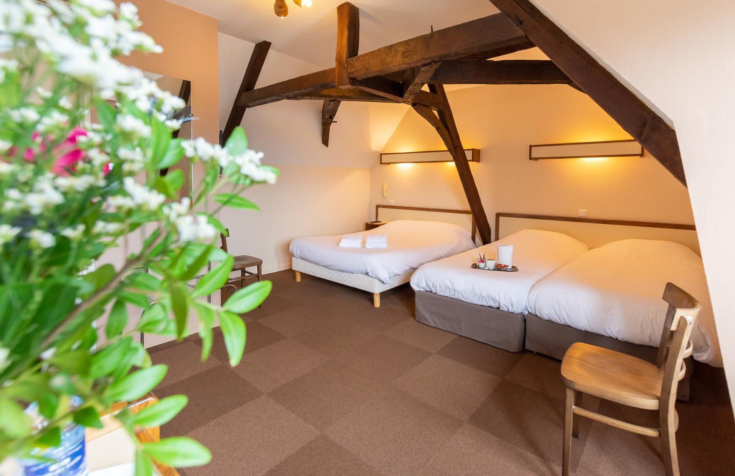 Grande Chambre Pour 4 Personnes - Photo 8