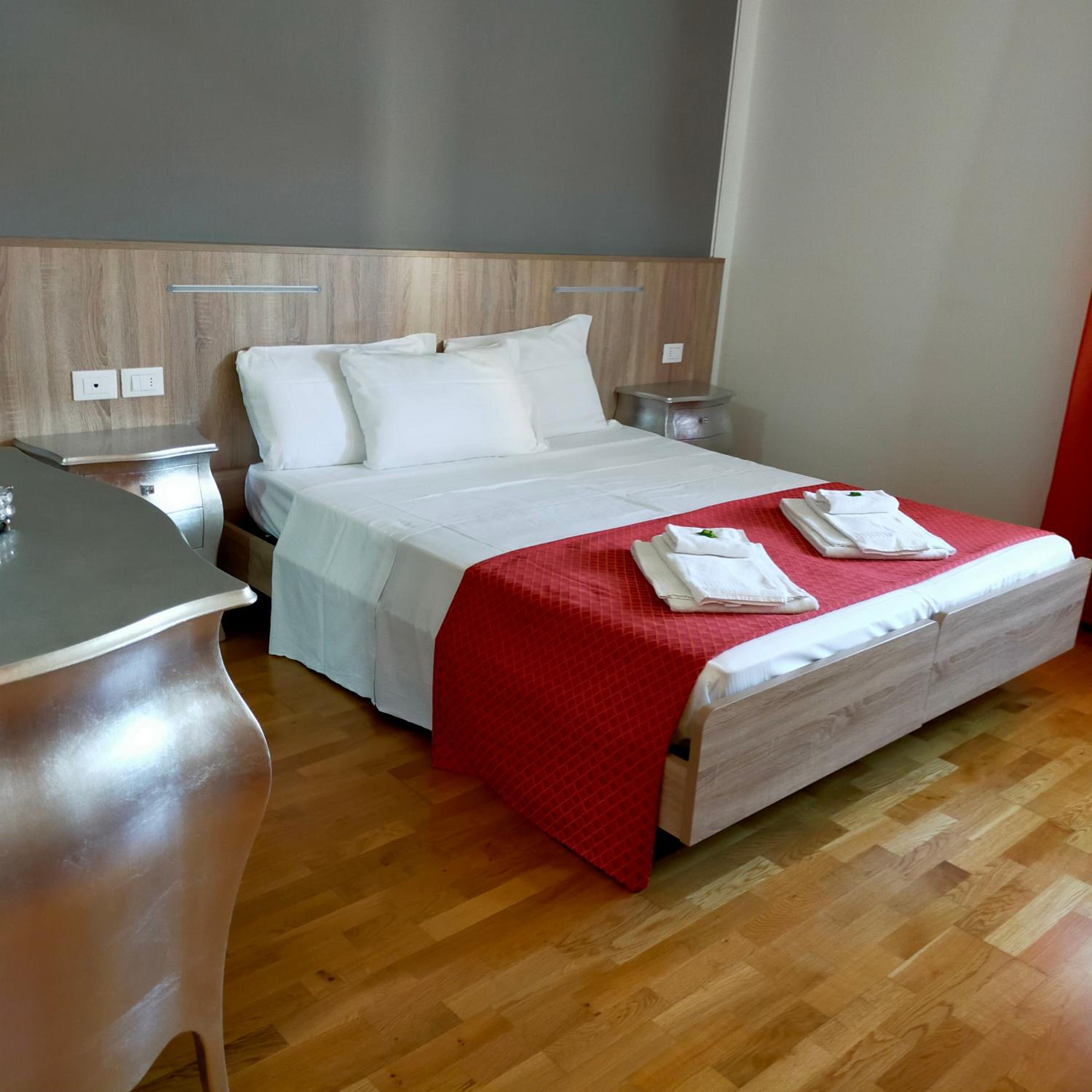Double Room photo 3