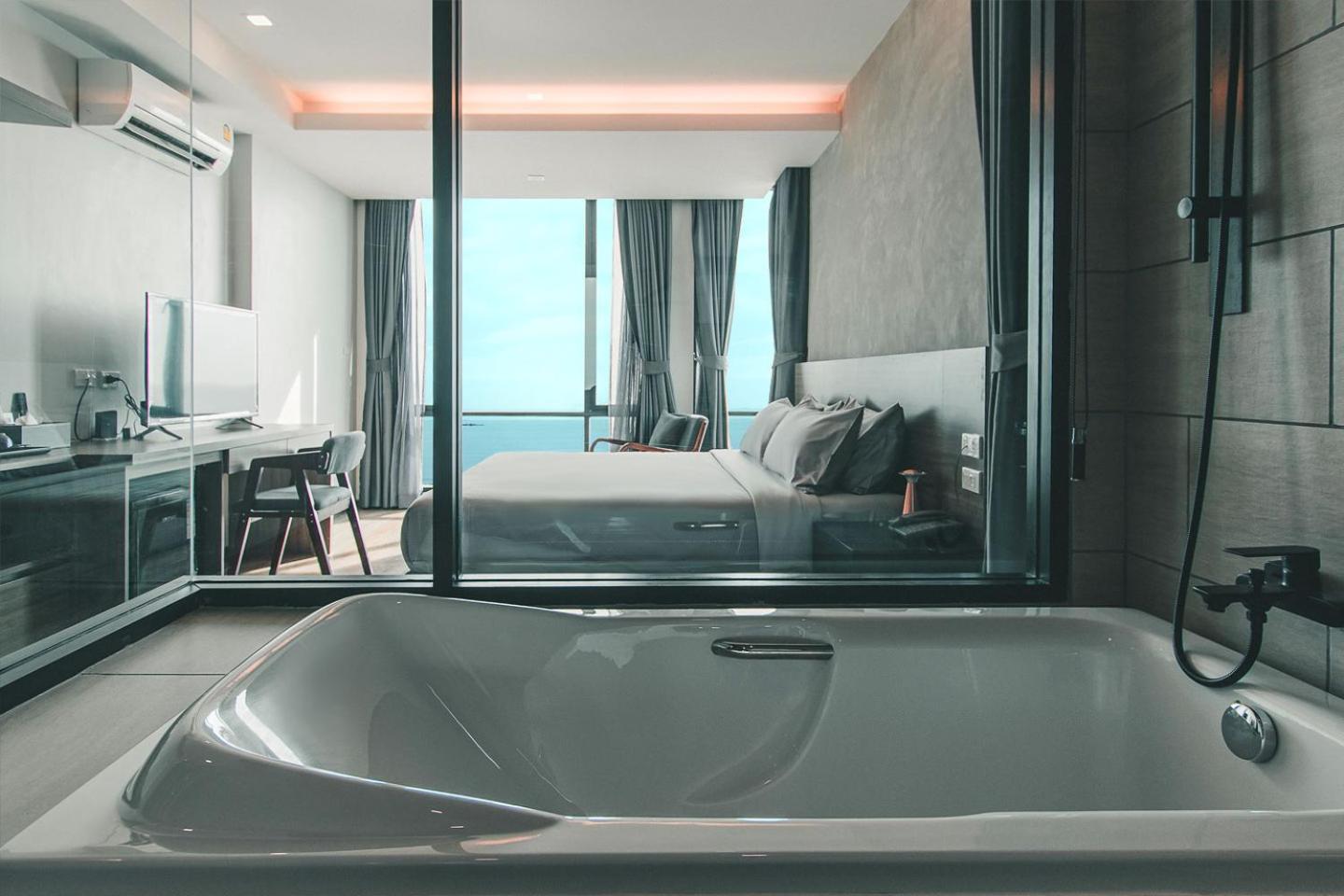 King Room with Sea View photo 2