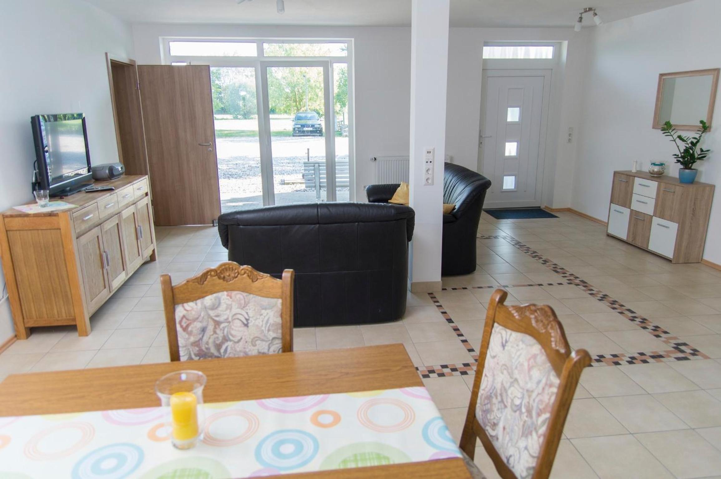 Apartment photo 1