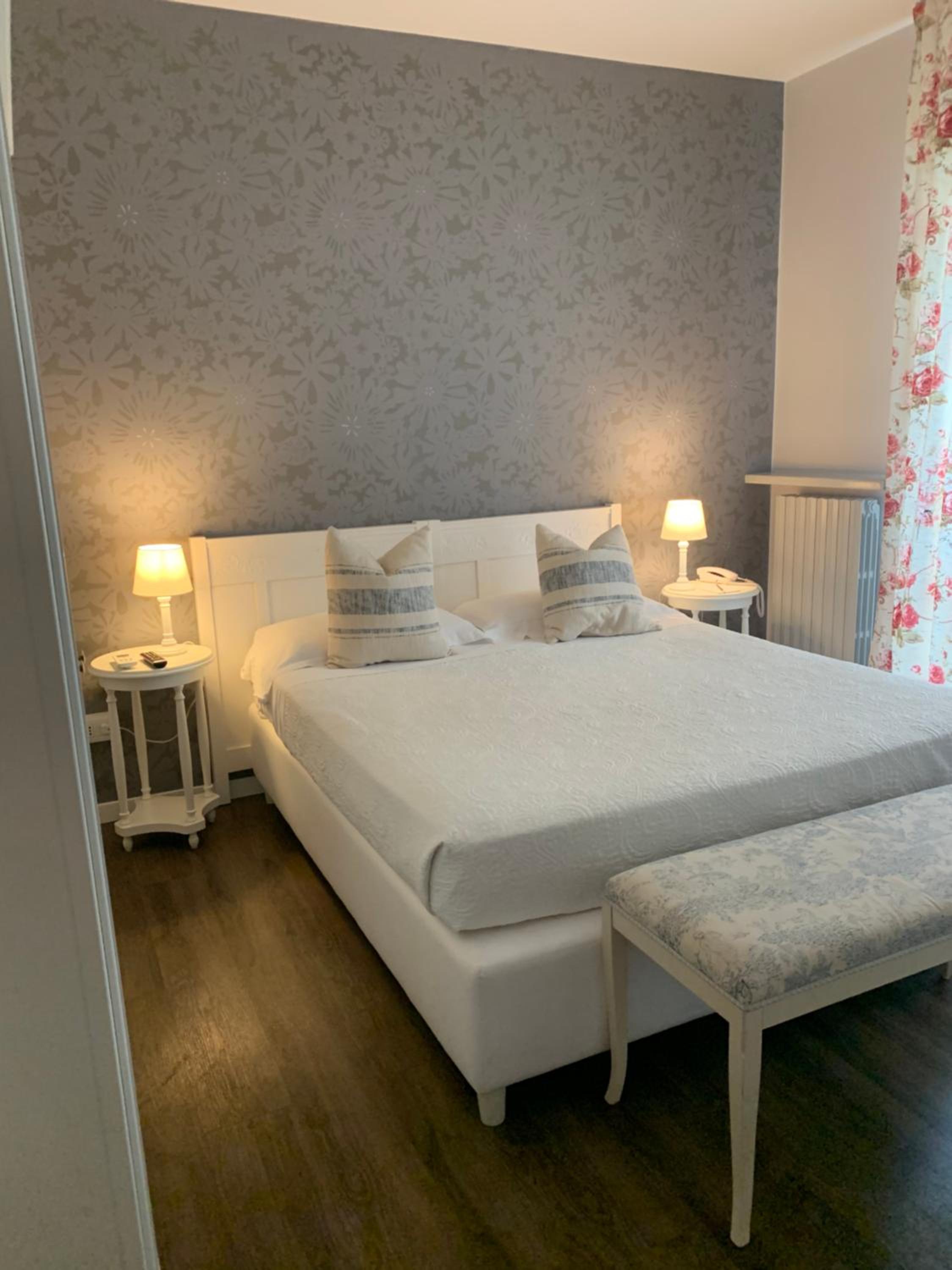 Small Double Room photo 2