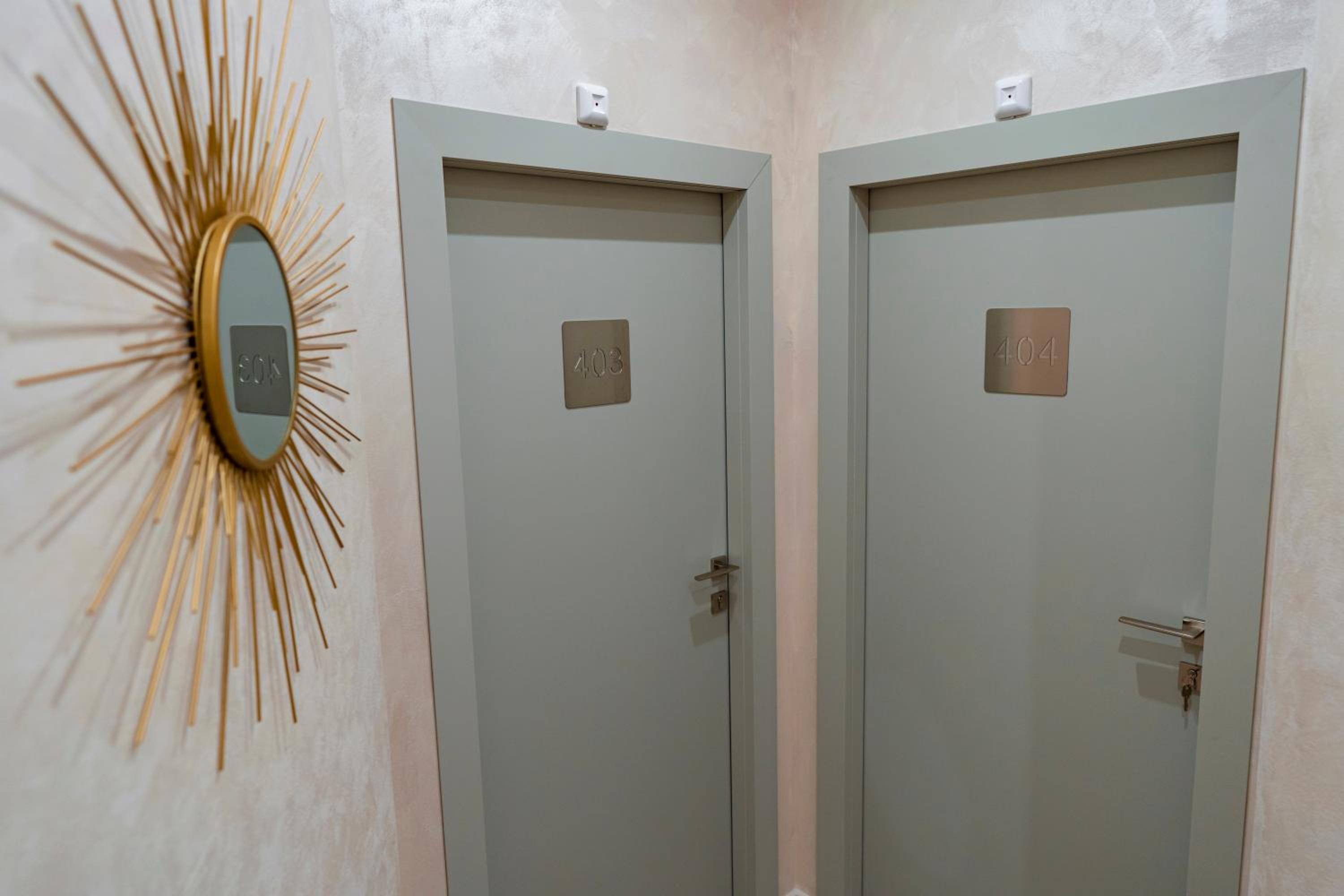 Superior Double Room - Photo 12