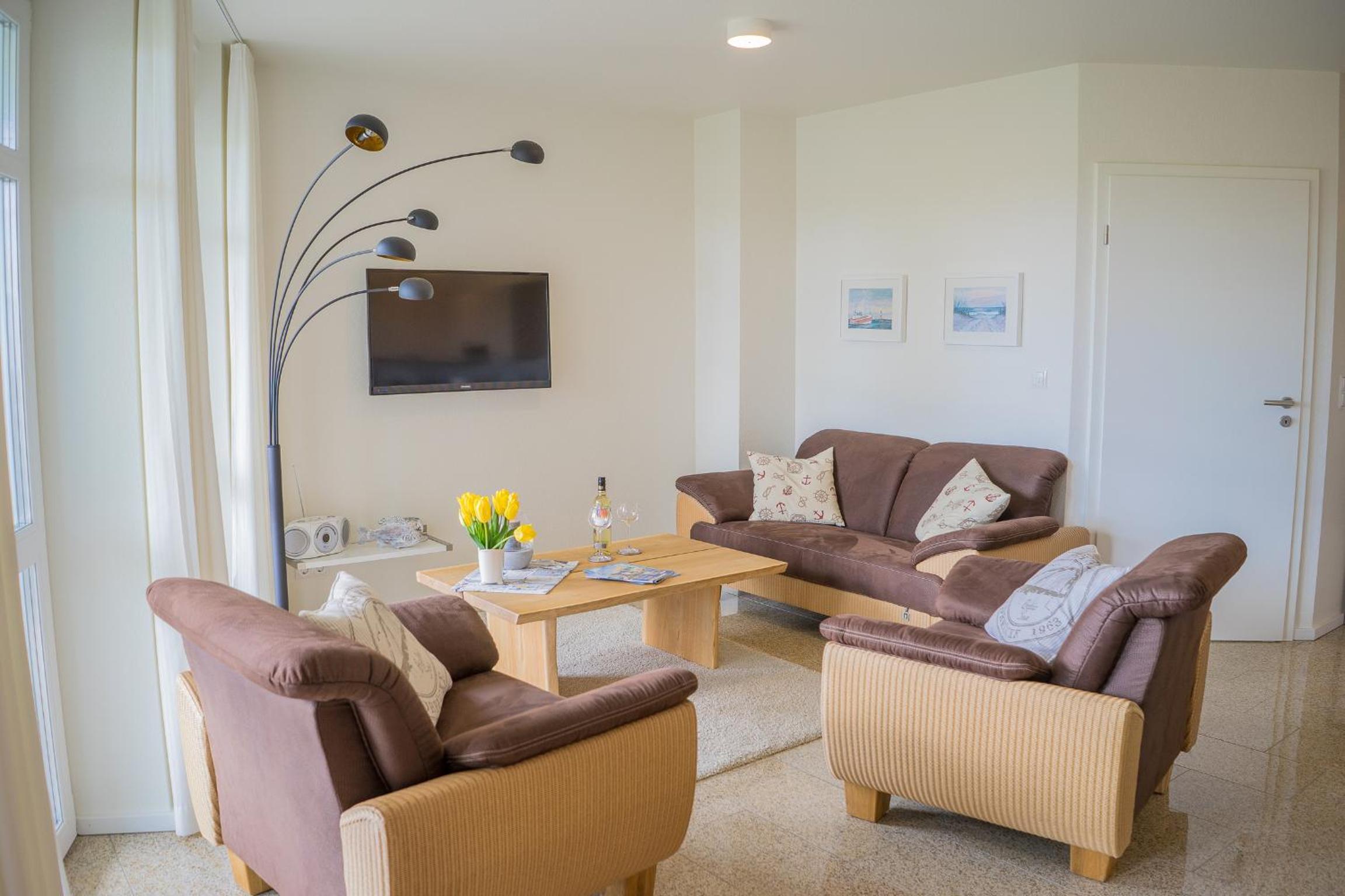 Apartment photo 1
