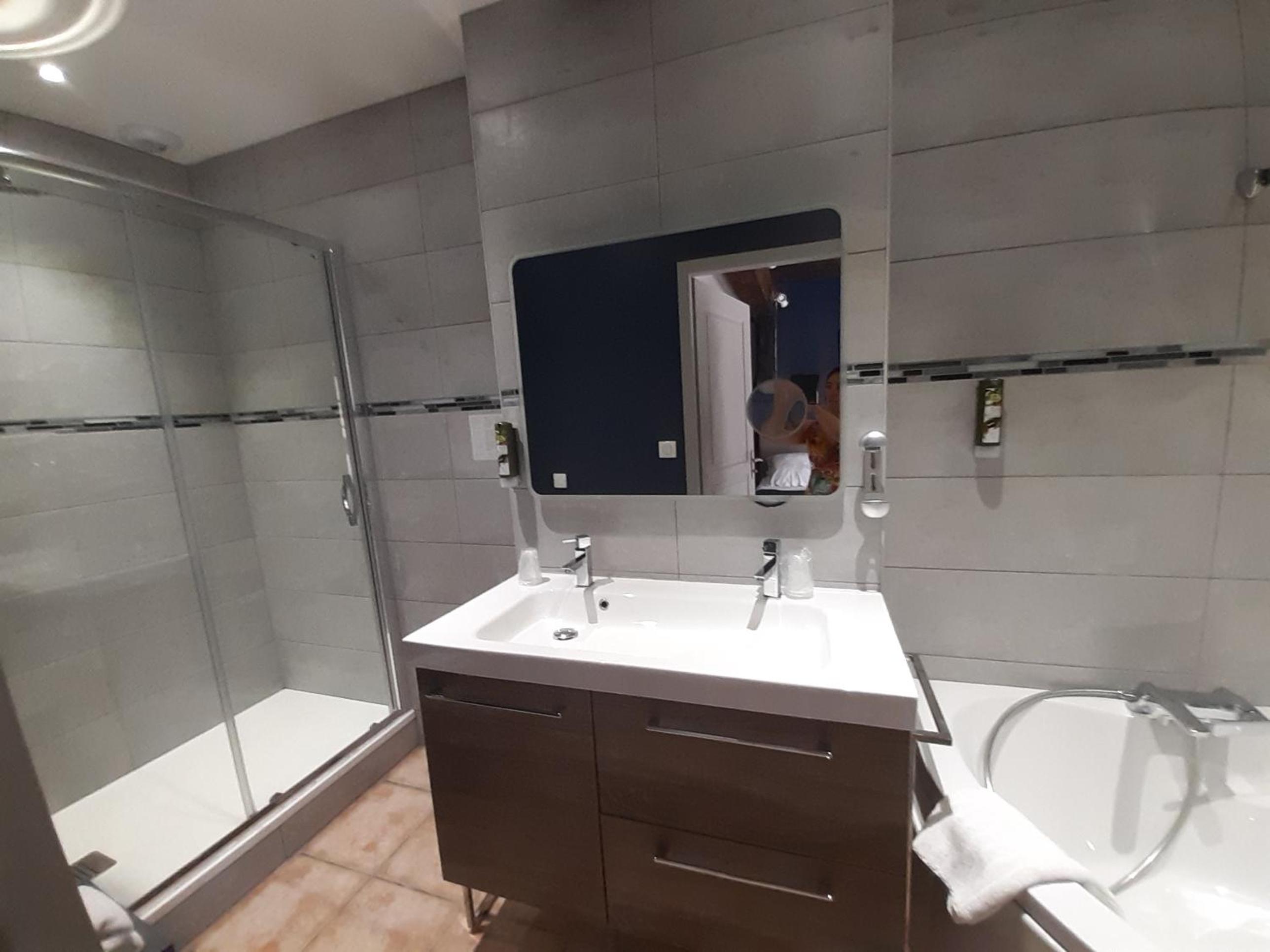 Family Suite photo 2